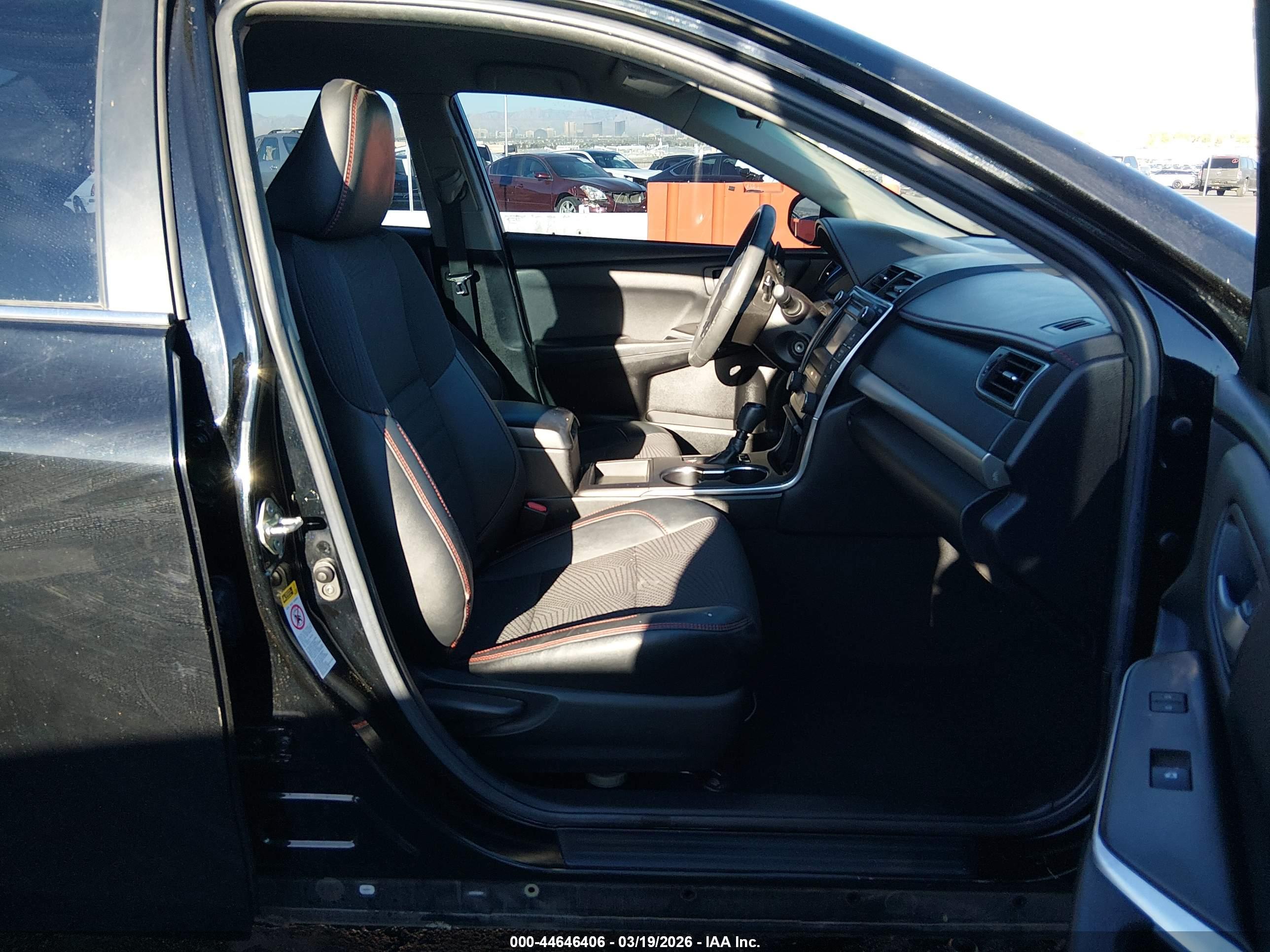 TOYOTA CAMRY image 5