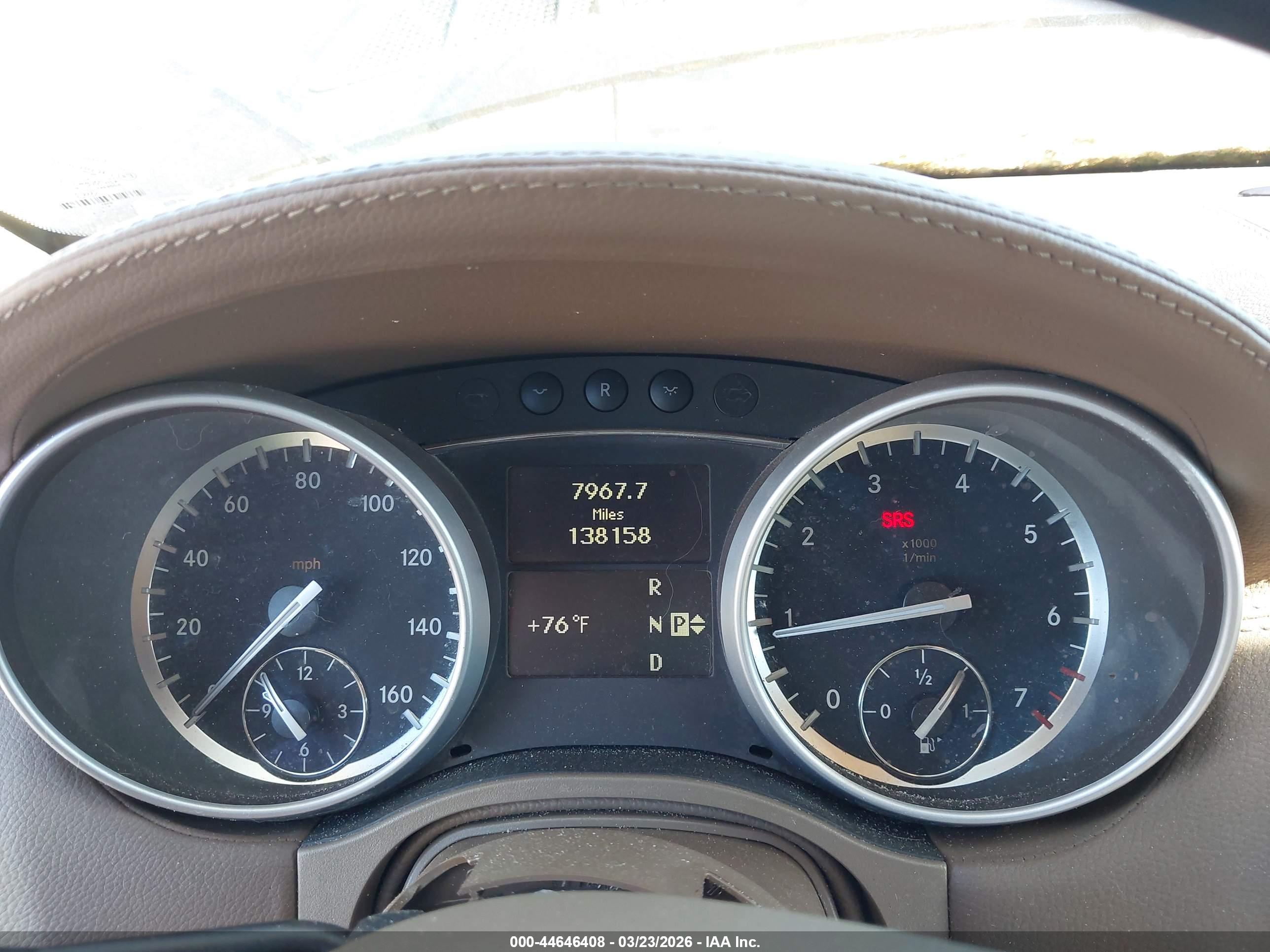 MERCEDES-BENZ GL image 7