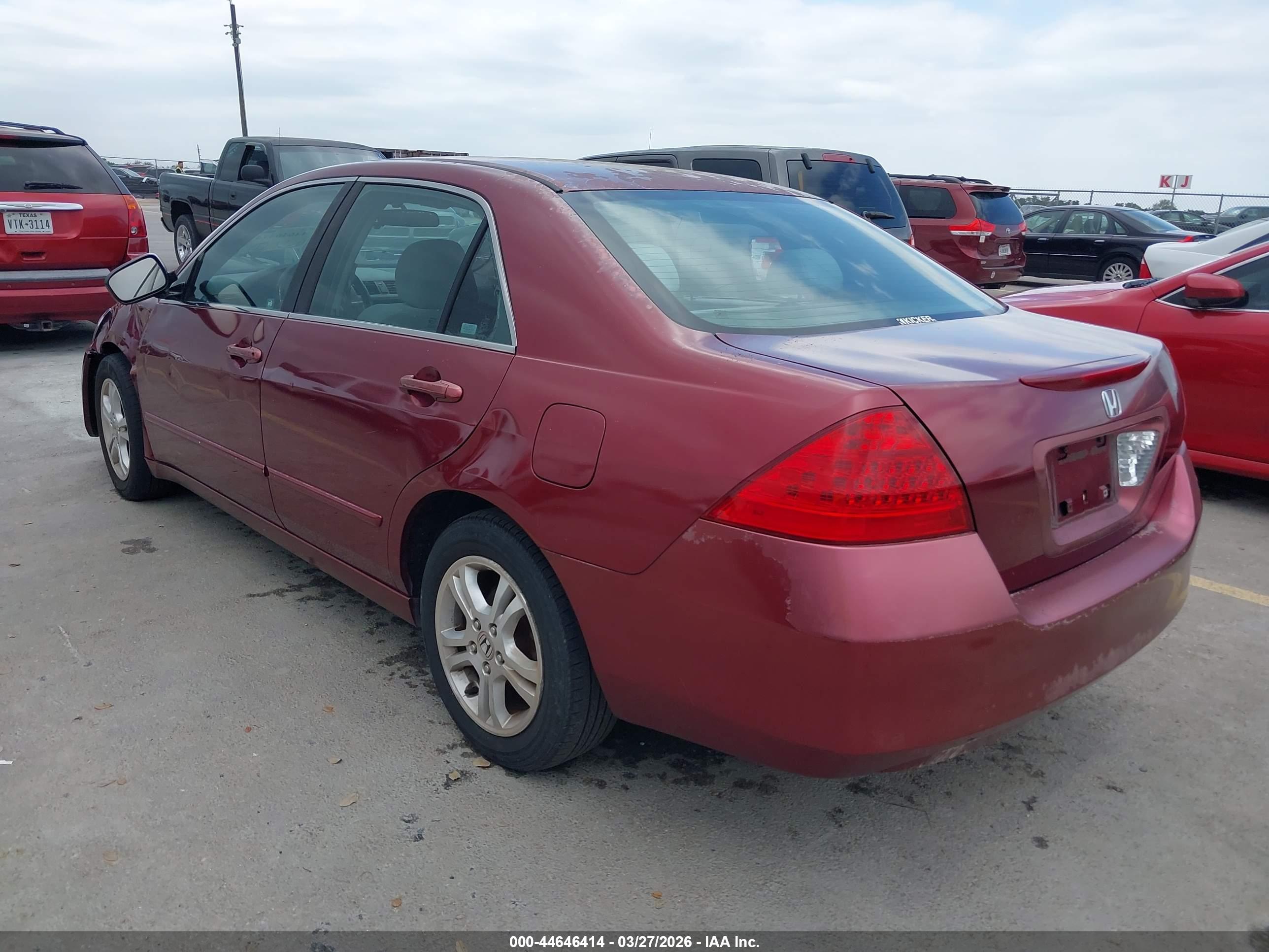 HONDA ACCORD image 3