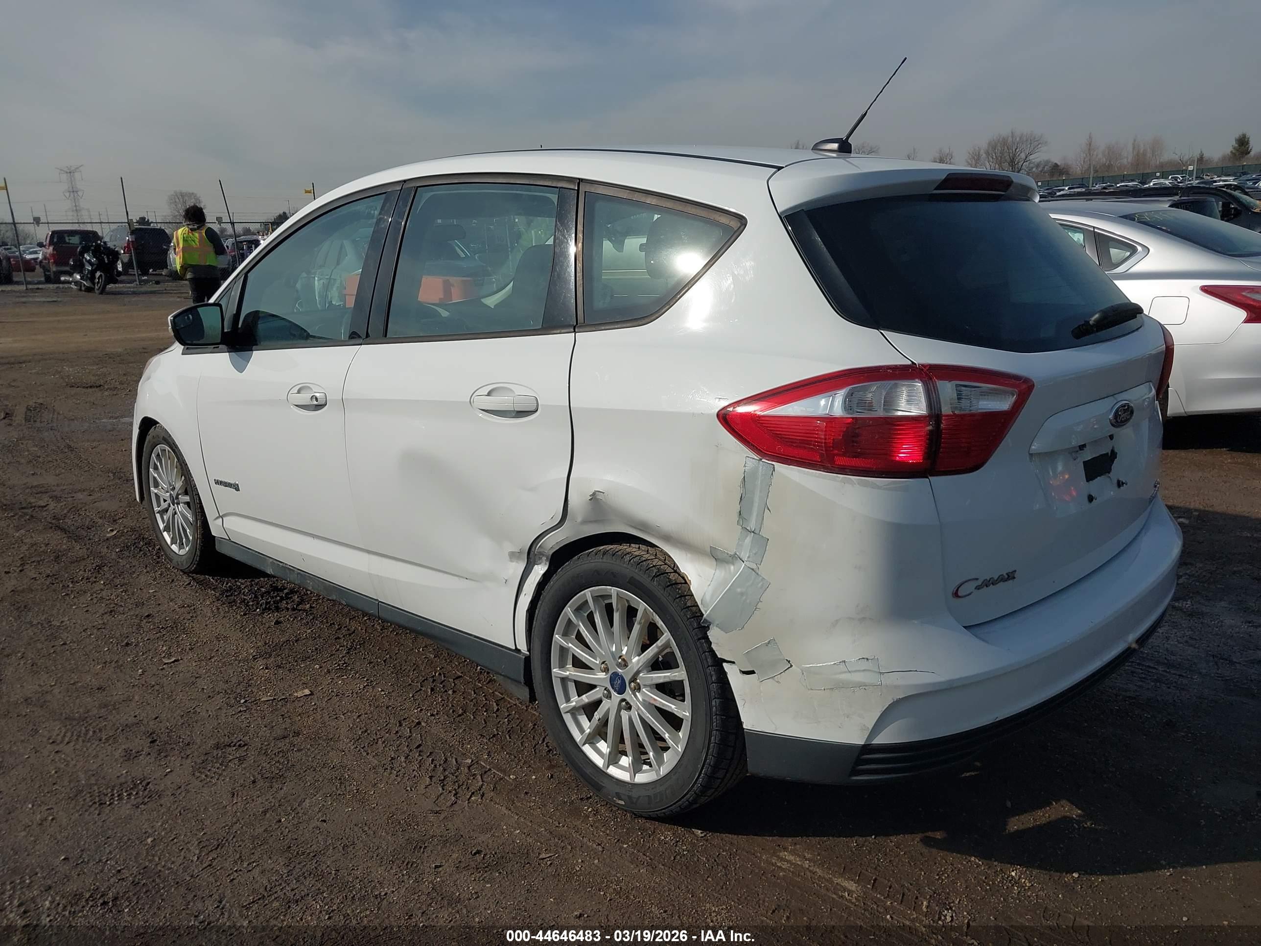 FORD C-MAX image 3