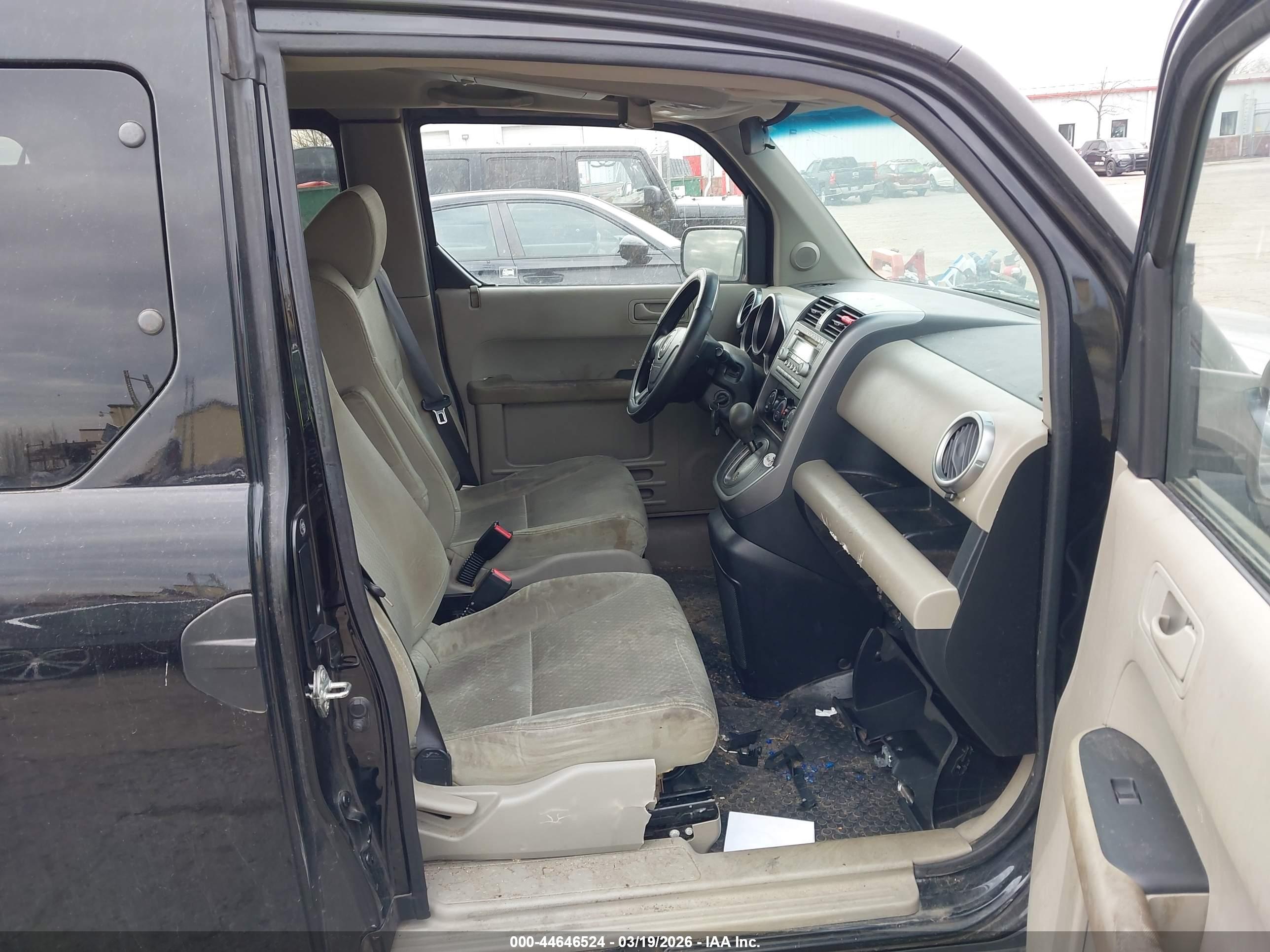 HONDA ELEMENT image 5