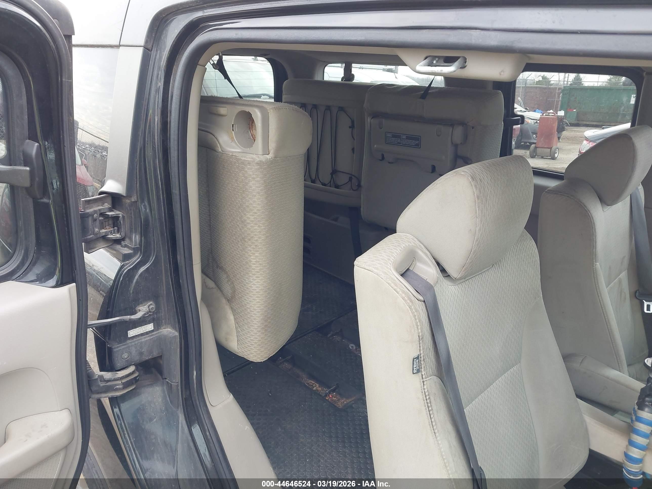 HONDA ELEMENT image 8
