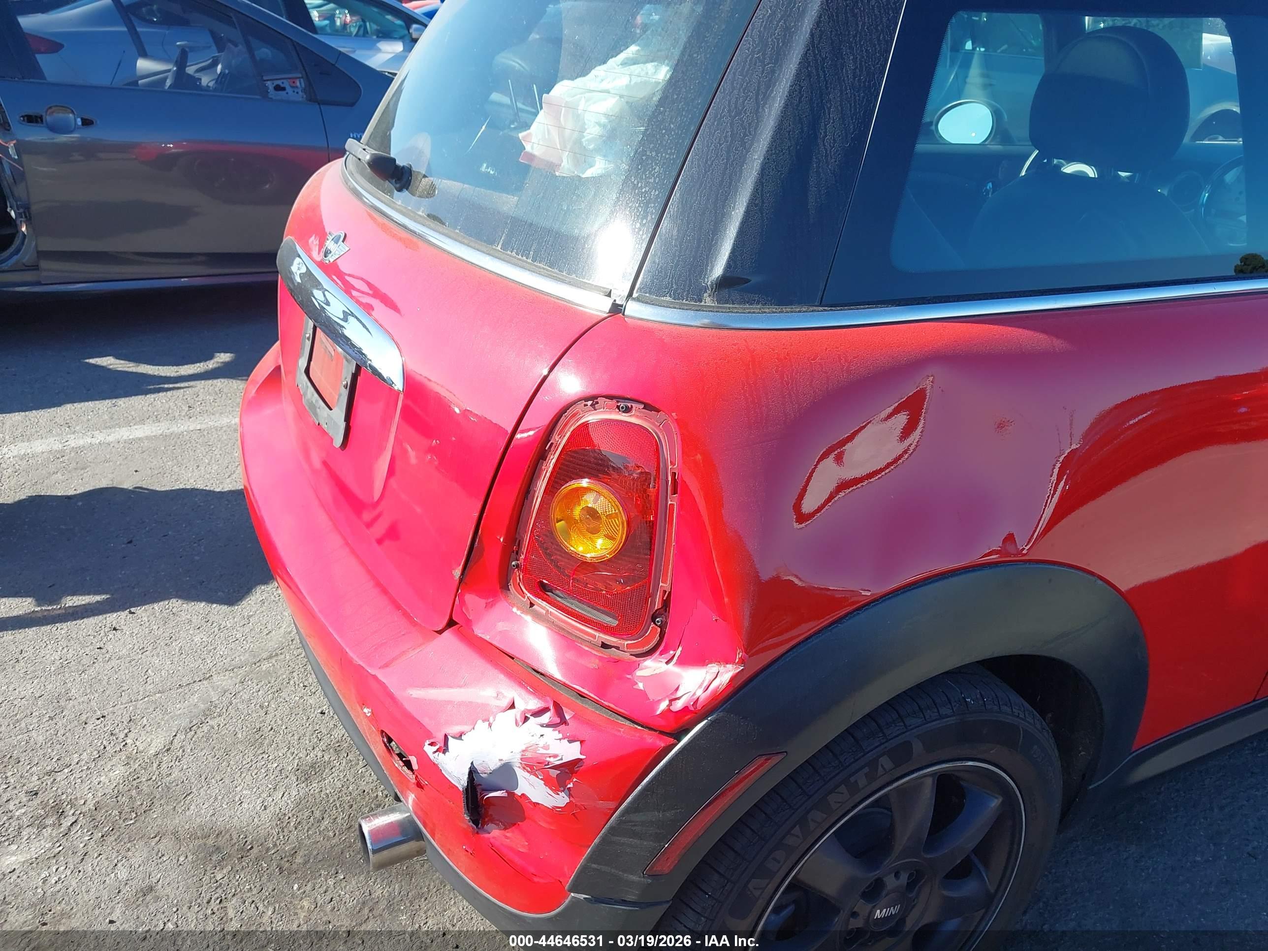 MINI COOPER image 6