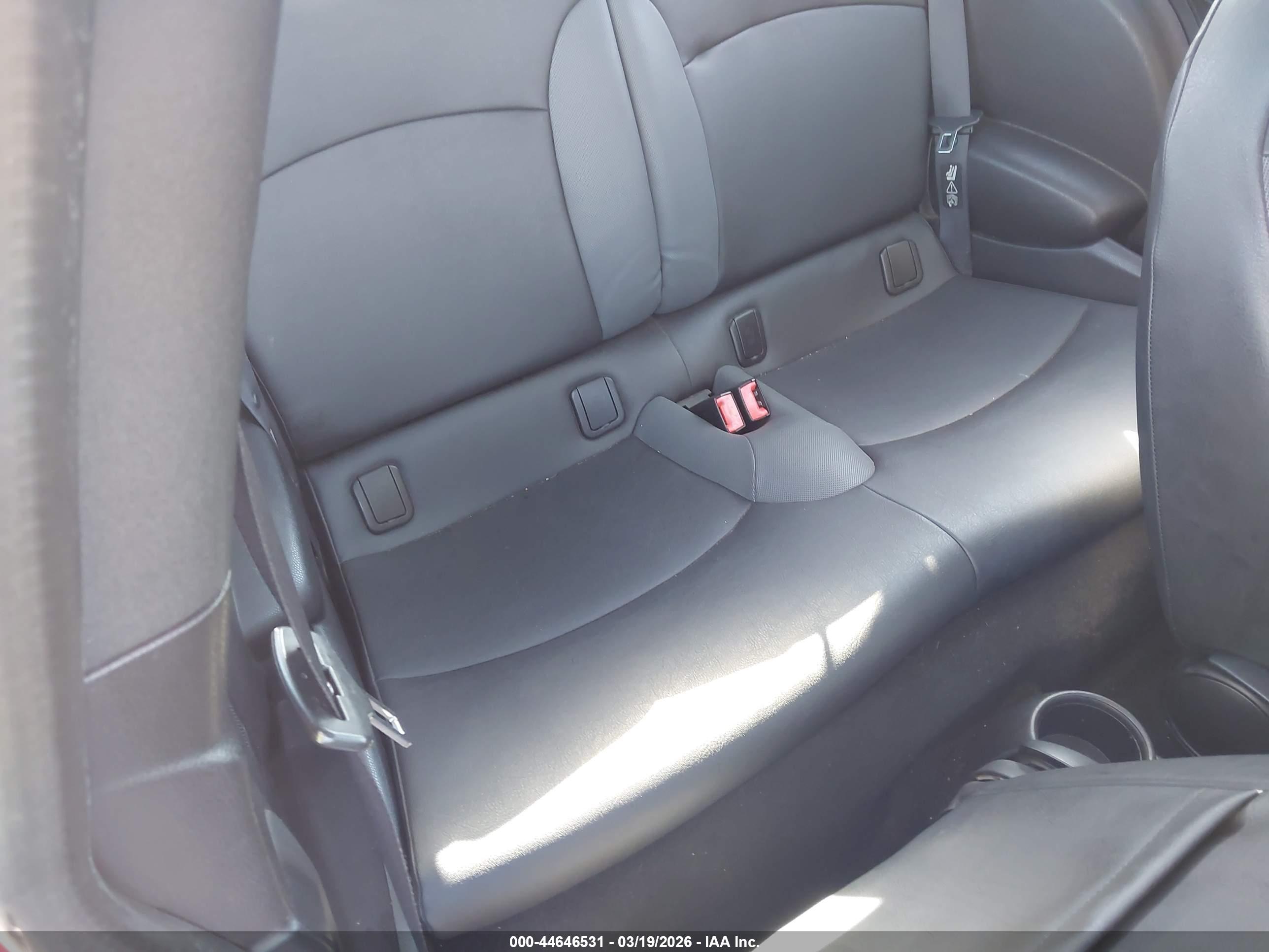 MINI COOPER image 8