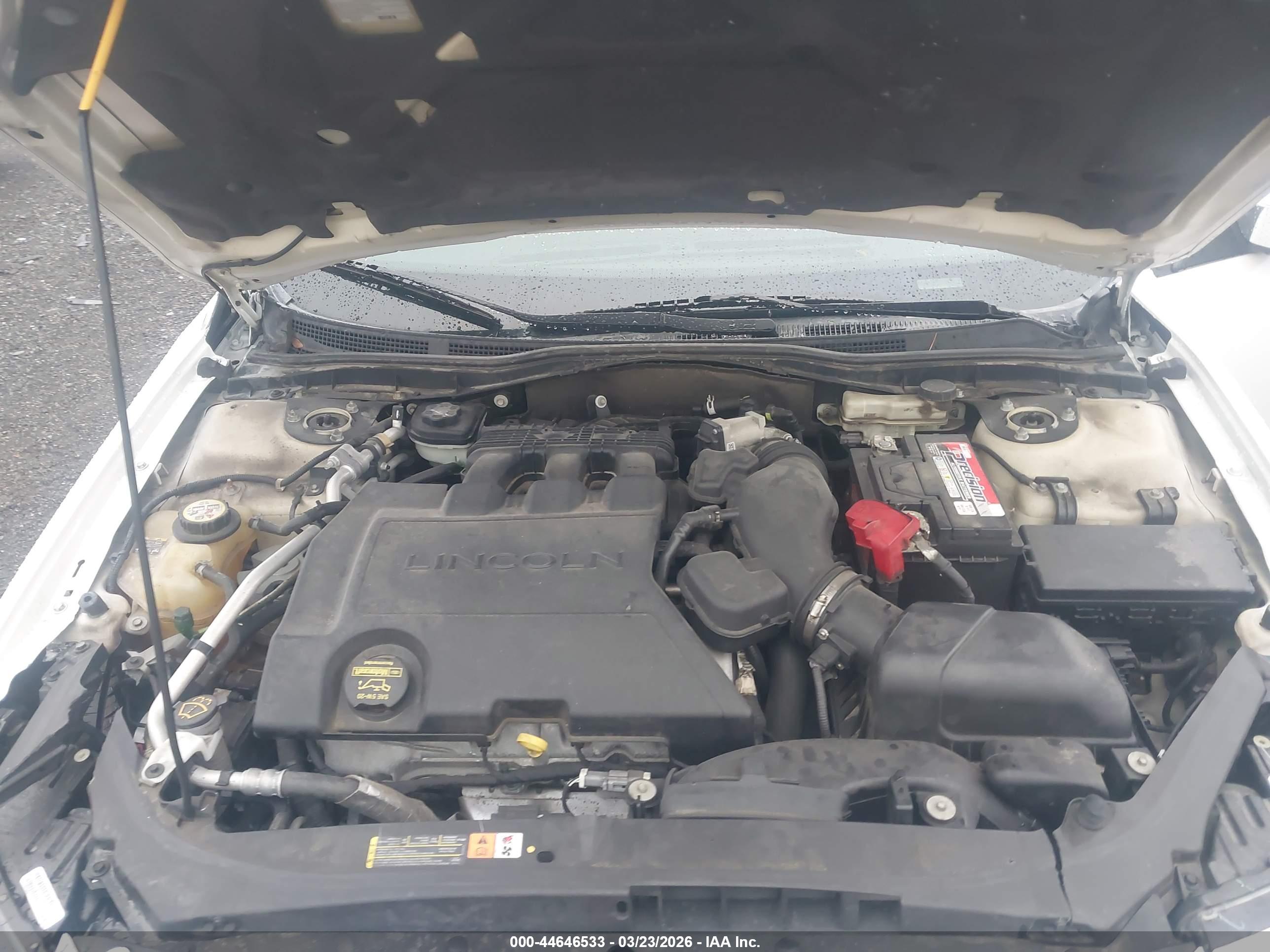 LINCOLN MKZ image 10