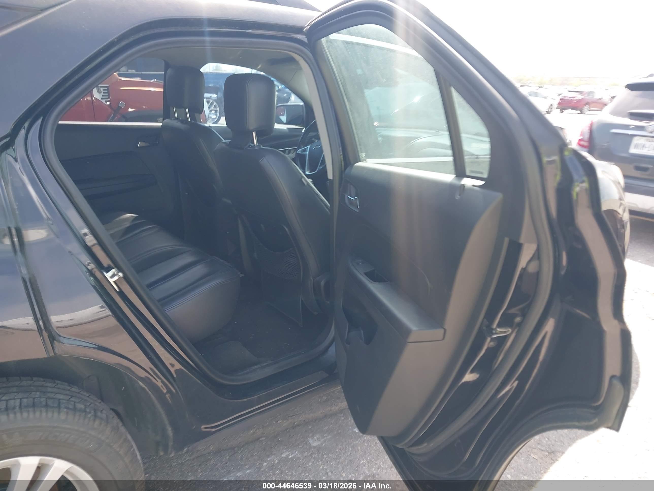 CHEVROLET EQUINOX image 8