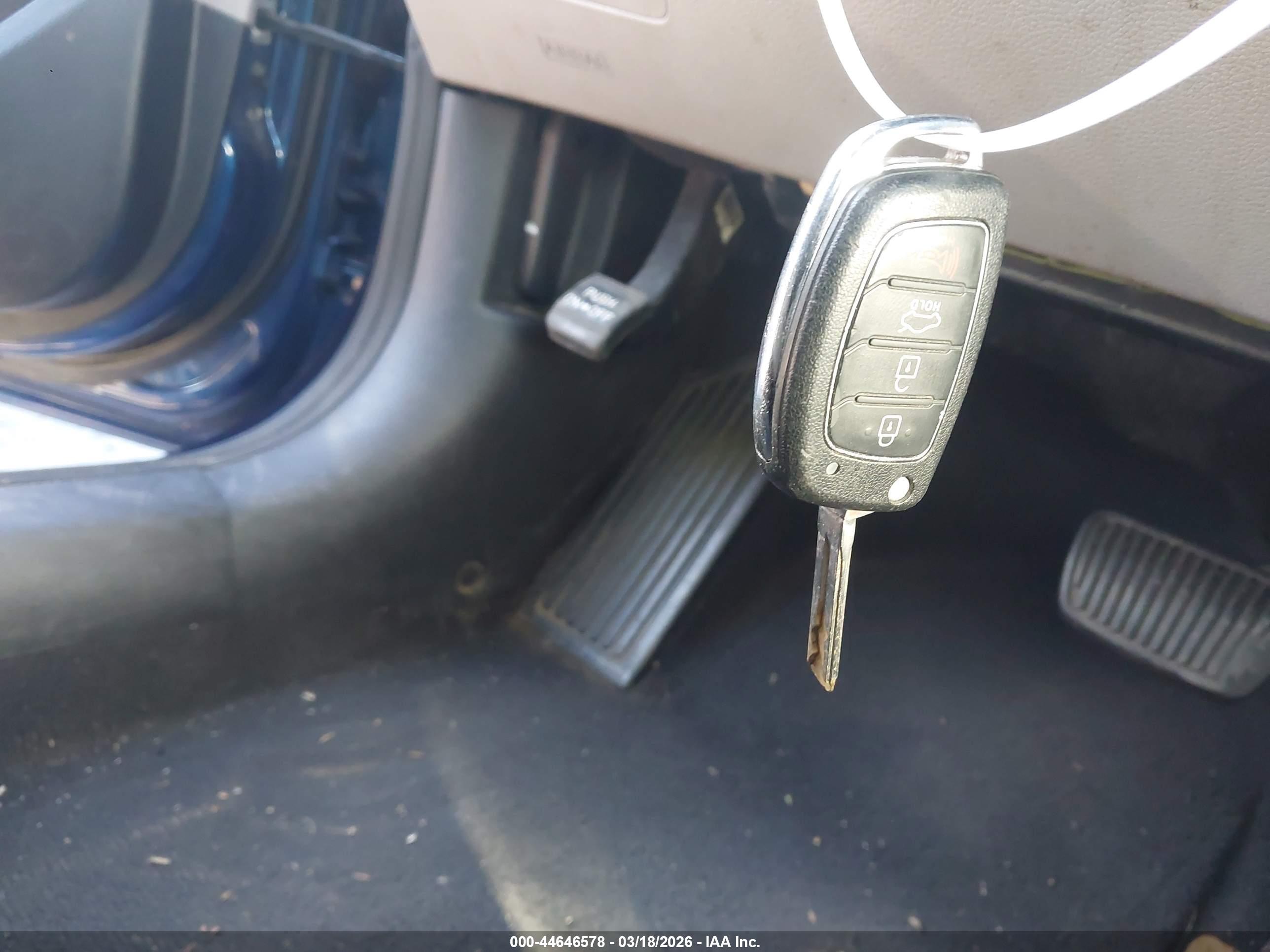 HYUNDAI SONATA image 11
