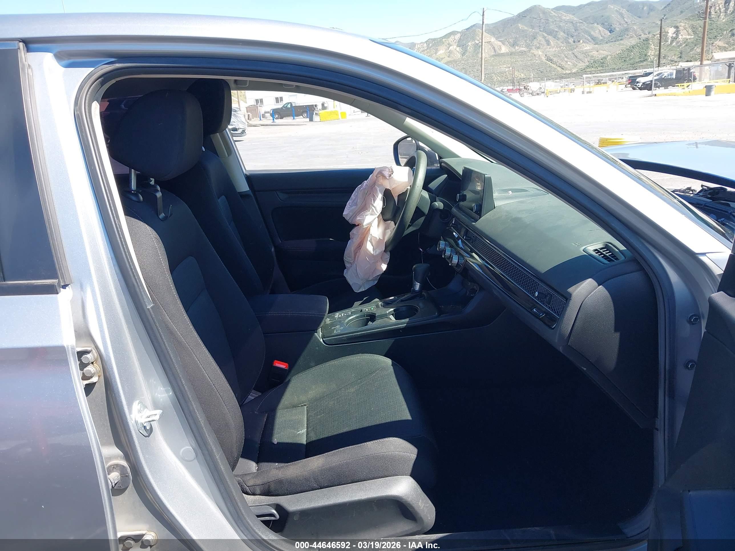 HONDA CIVIC image 5