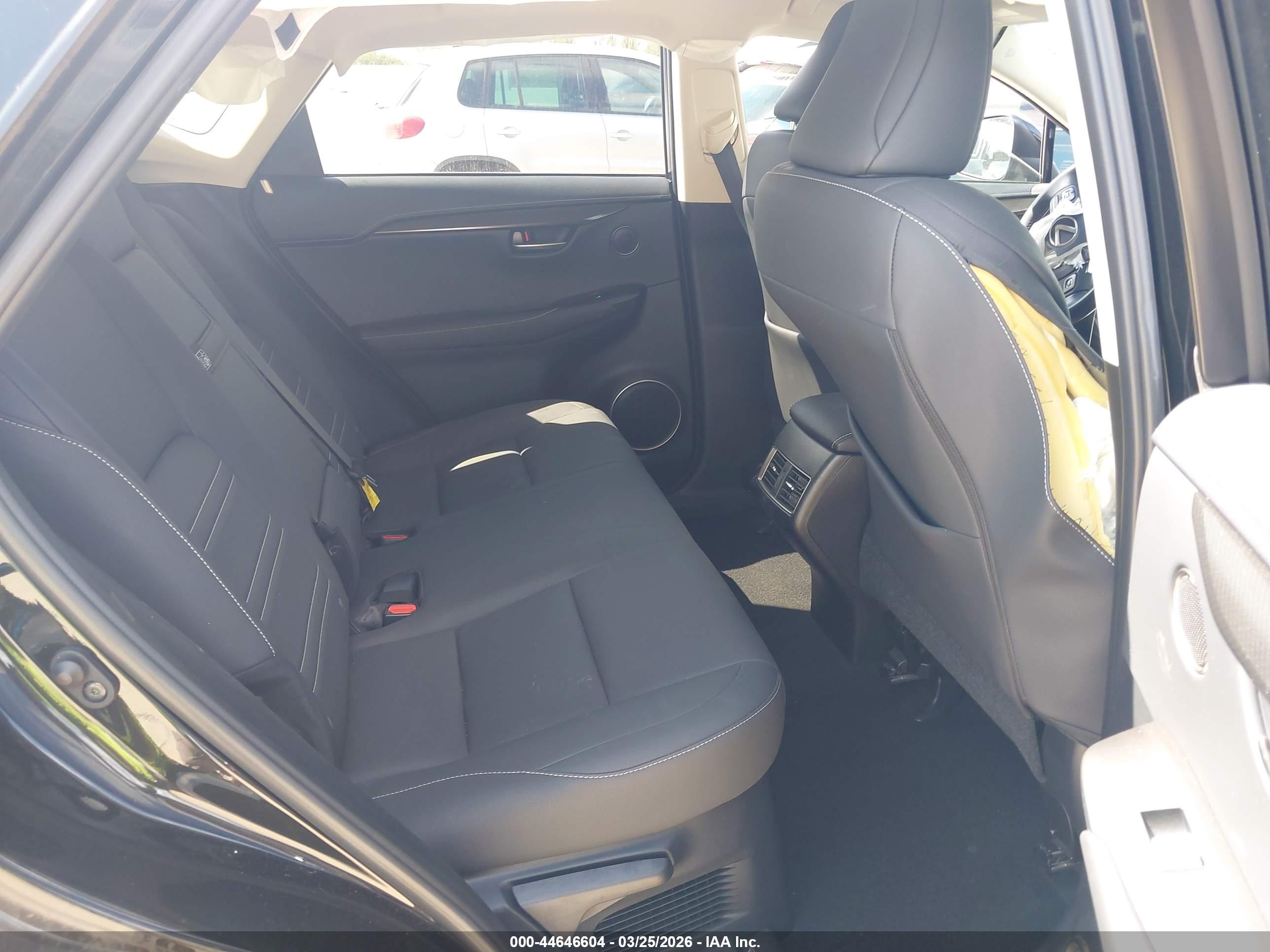 LEXUS NX image 8