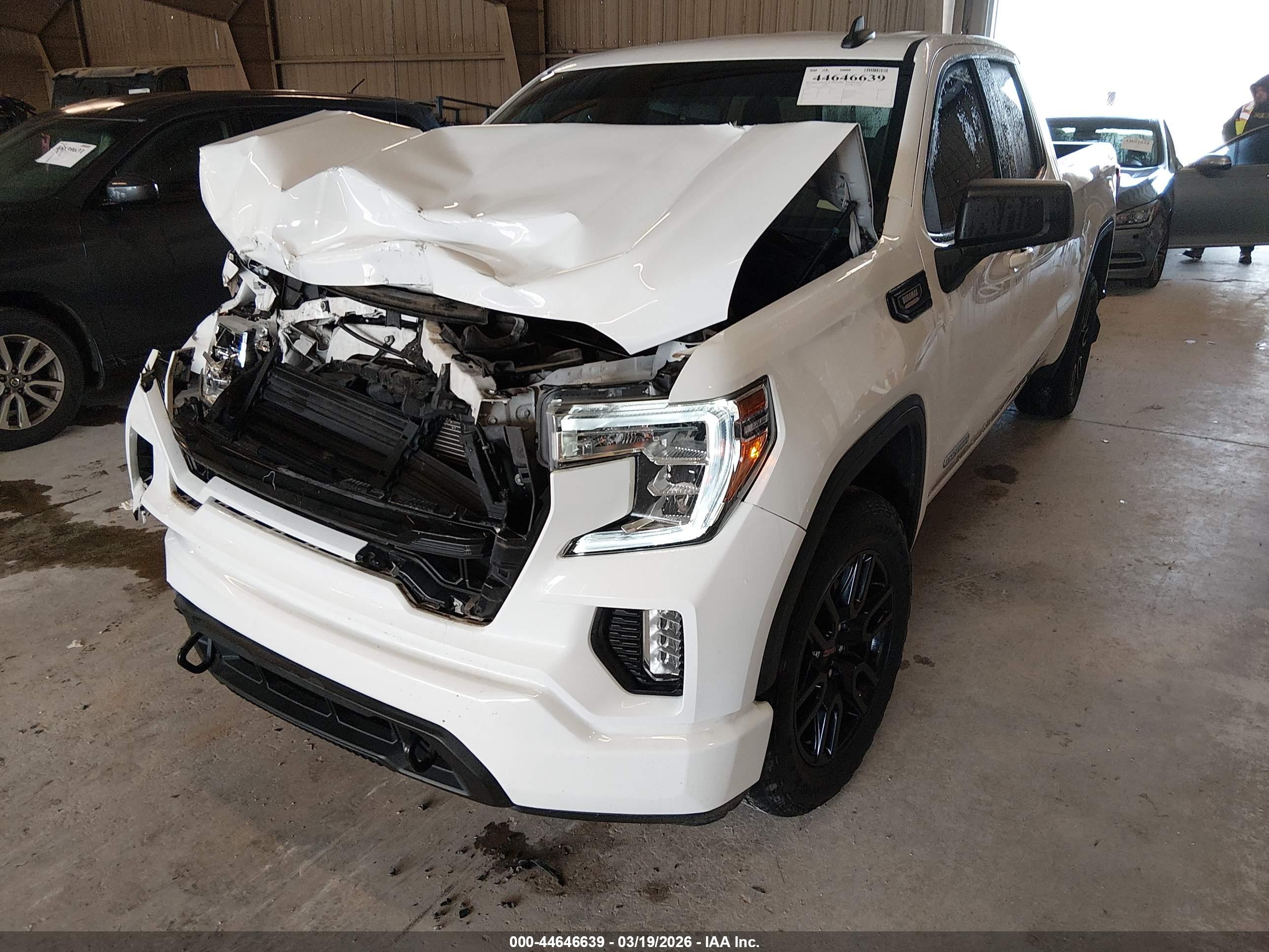GMC SIERRA image 6