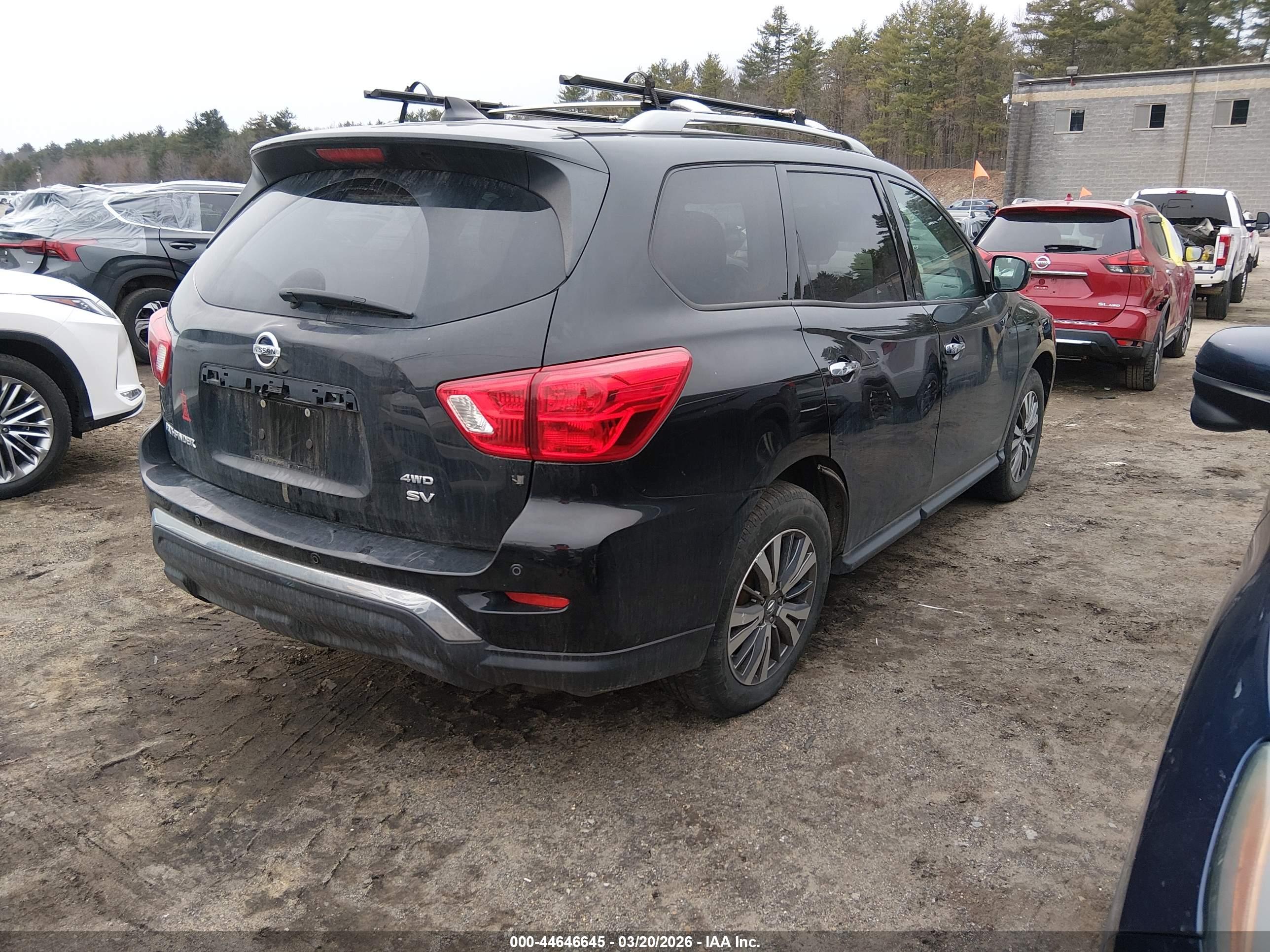 NISSAN PATHFINDER image 4