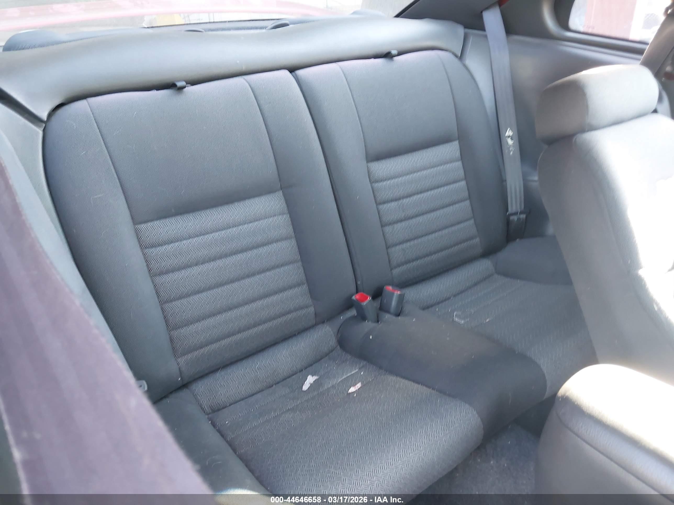FORD MUSTANG image 8