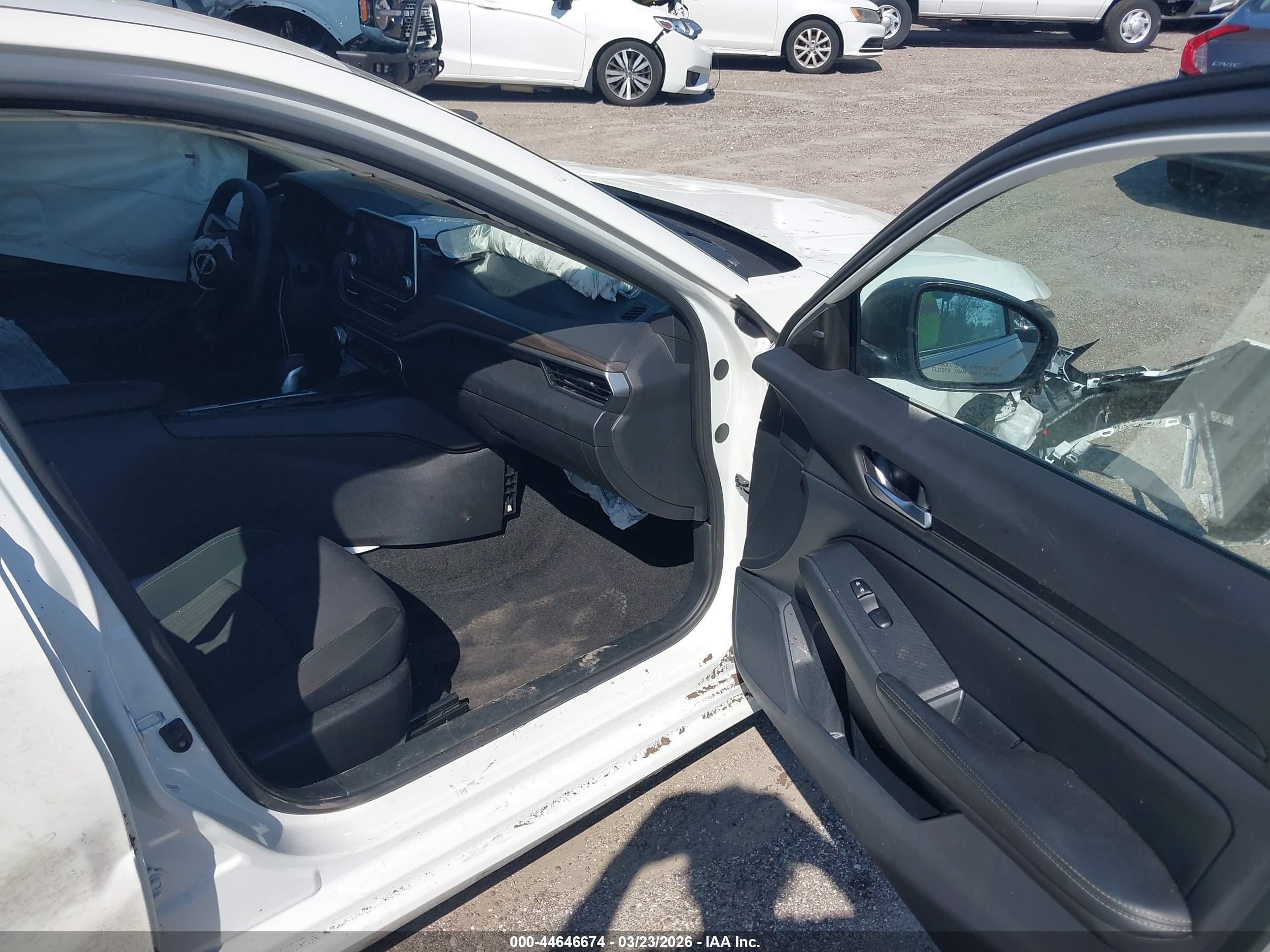 NISSAN ALTIMA image 5