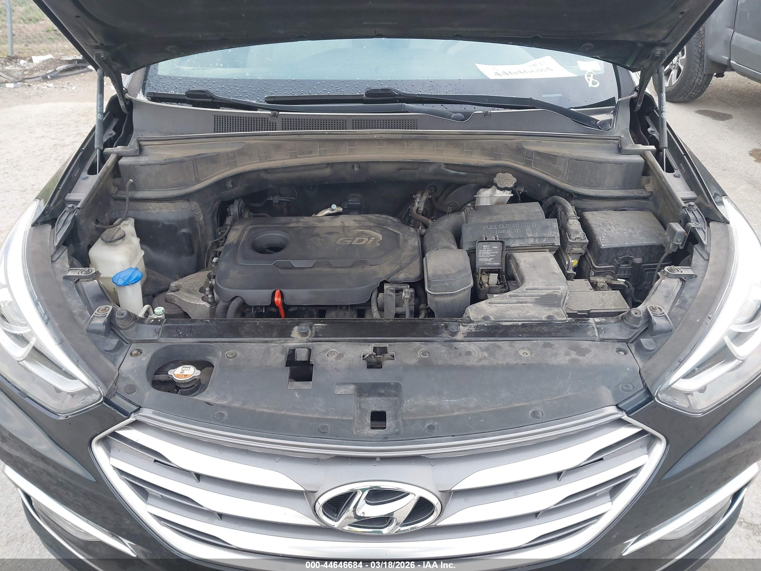 HYUNDAI SANTA image 10