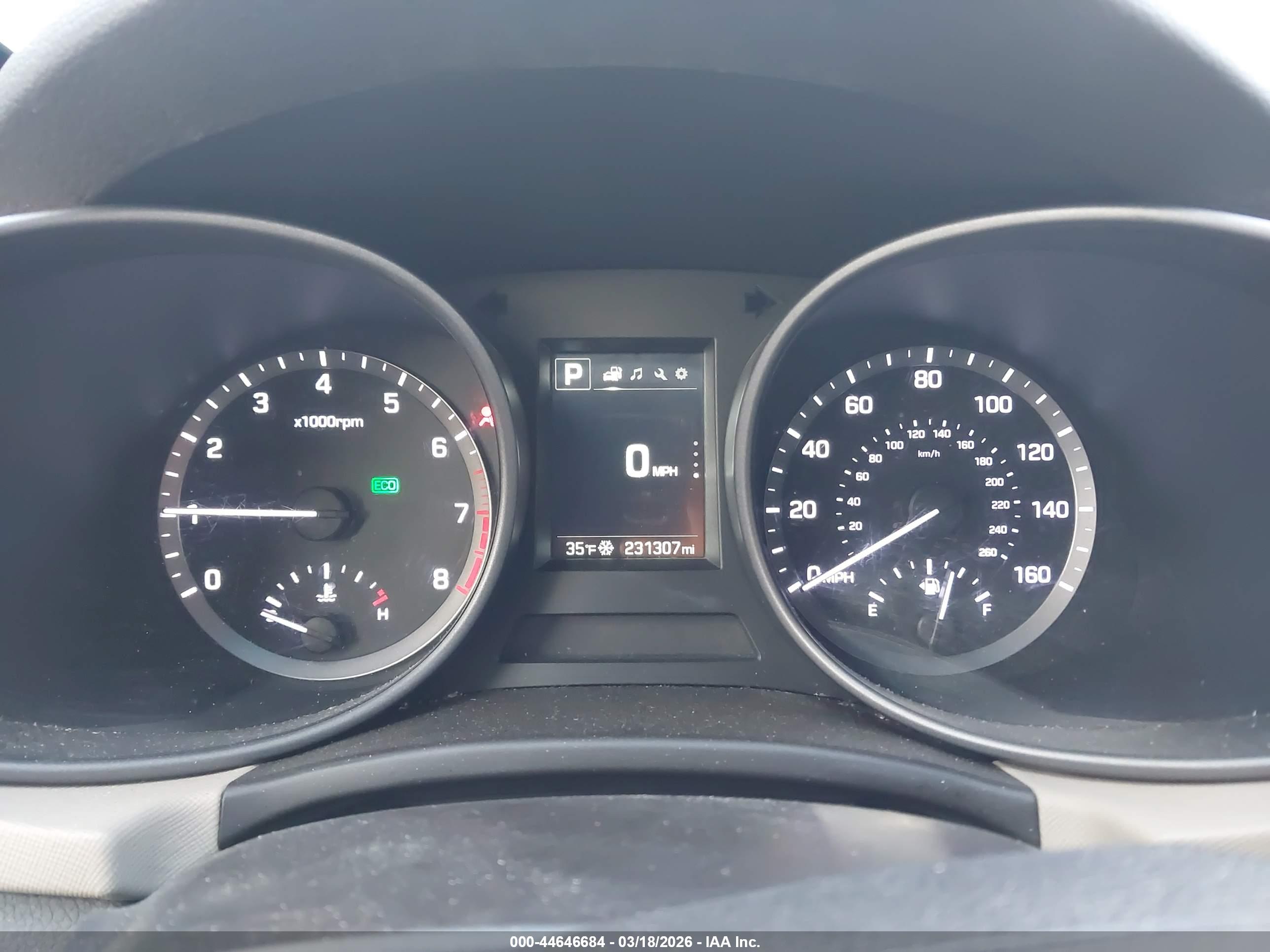 HYUNDAI SANTA image 7