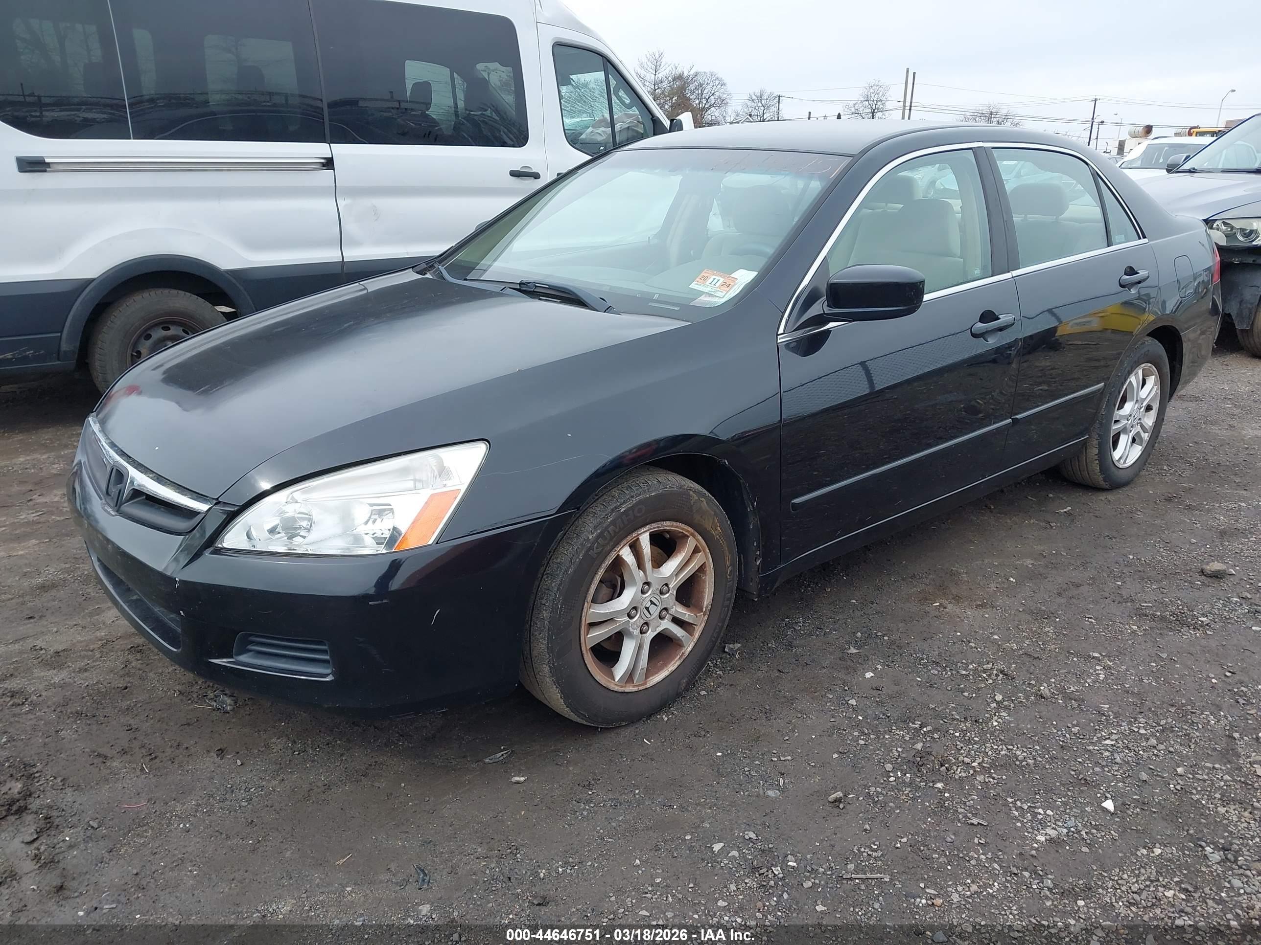 HONDA ACCORD image 2