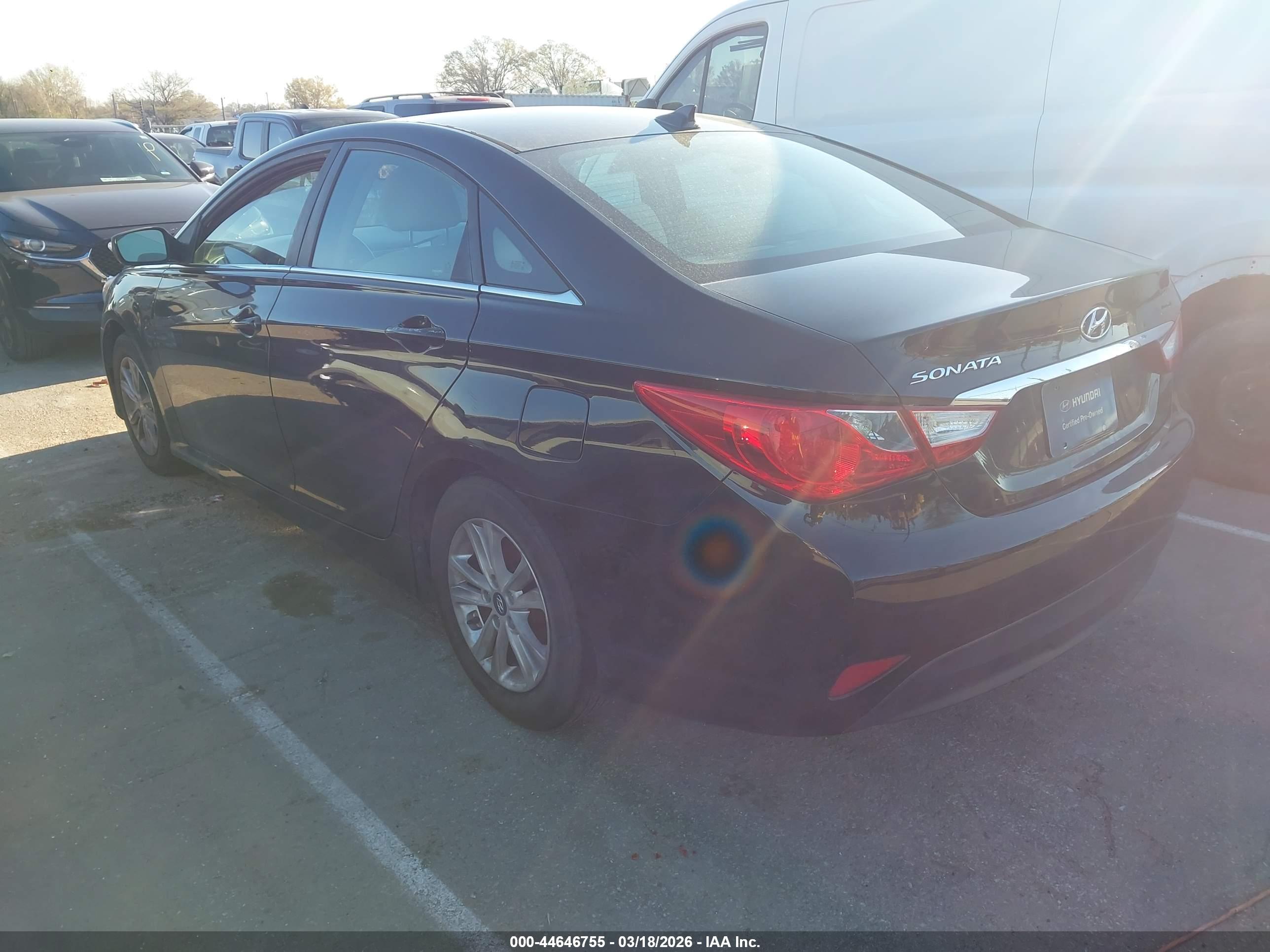 HYUNDAI SONATA image 3