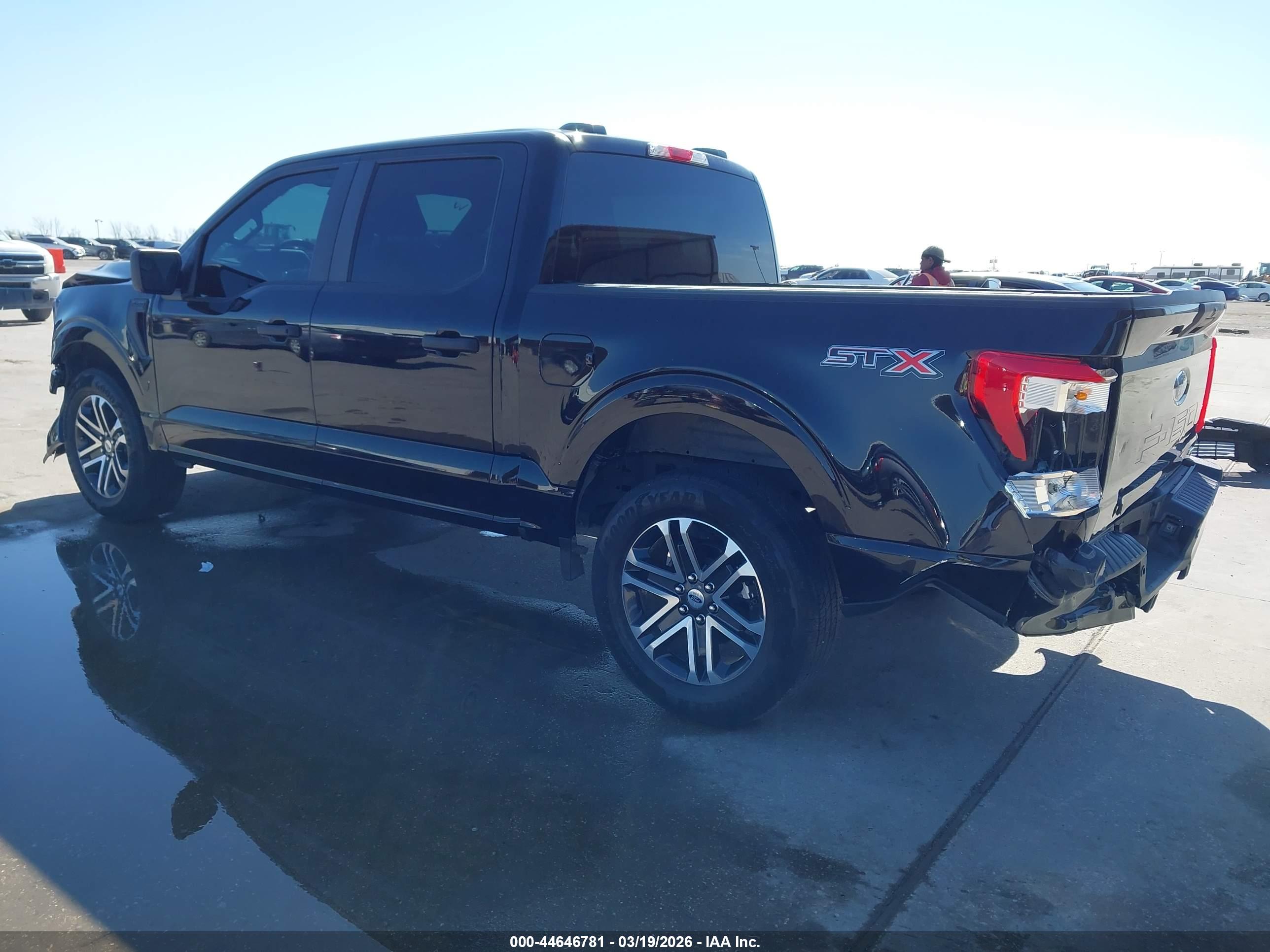 FORD F-150 image 3