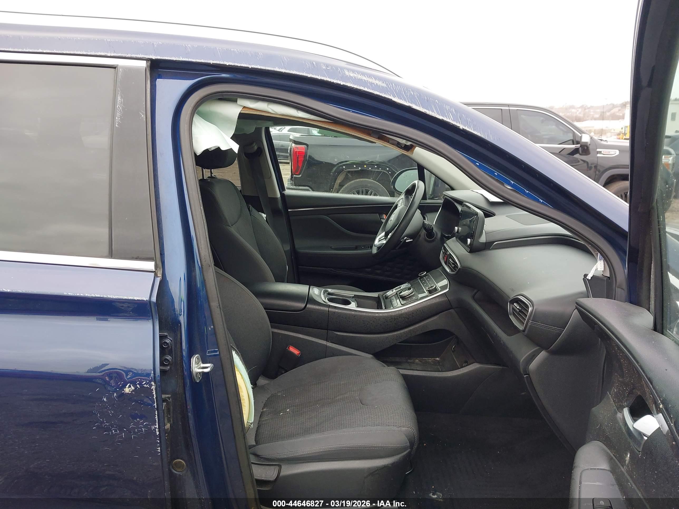 HYUNDAI SANTA image 5