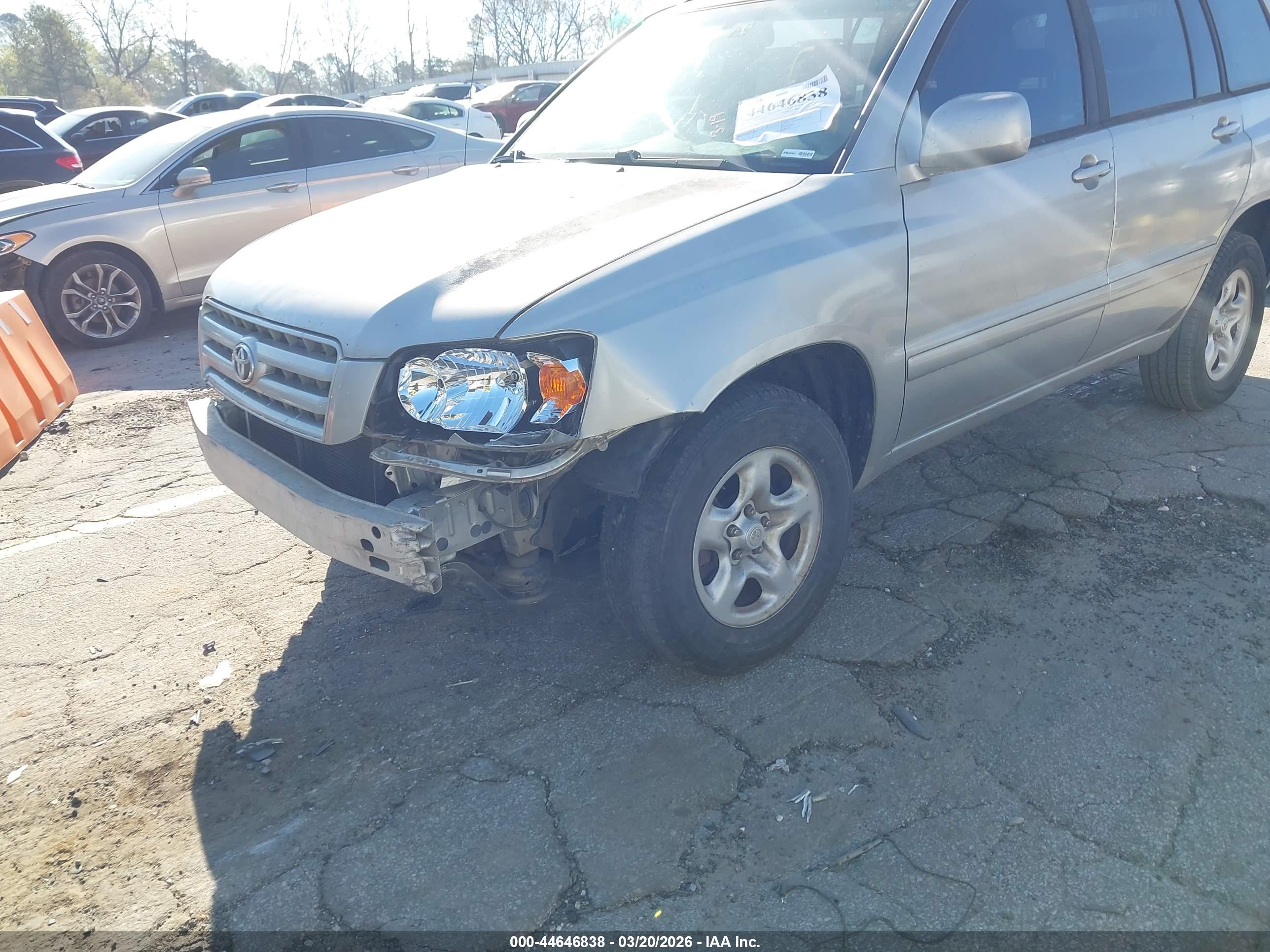 TOYOTA HIGHLANDER image 6