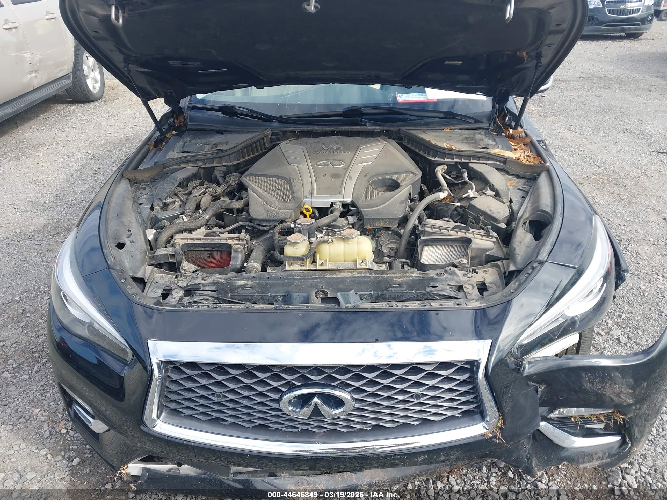 INFINITI Q50 image 10