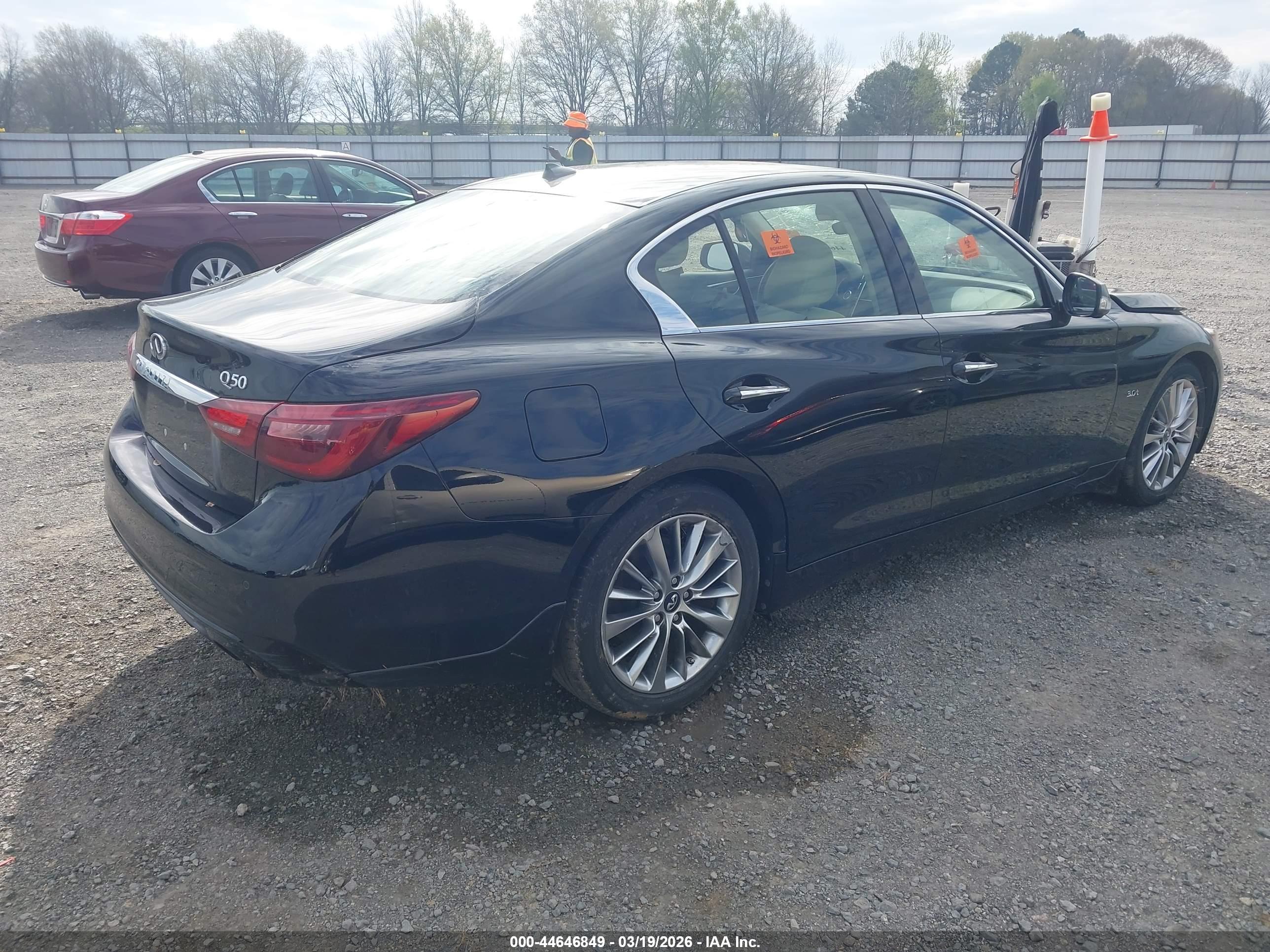 INFINITI Q50 image 4