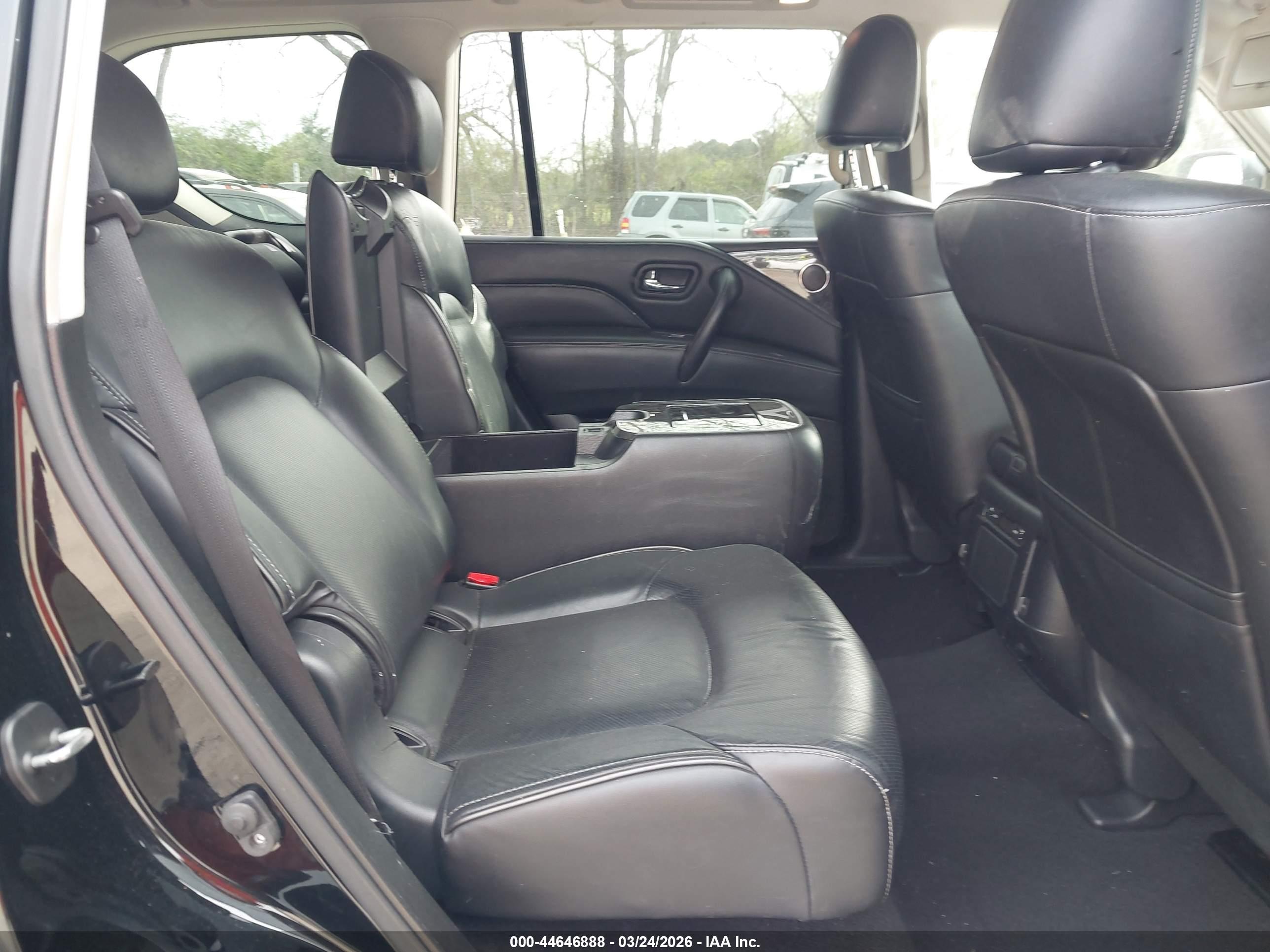 INFINITI QX80 image 8