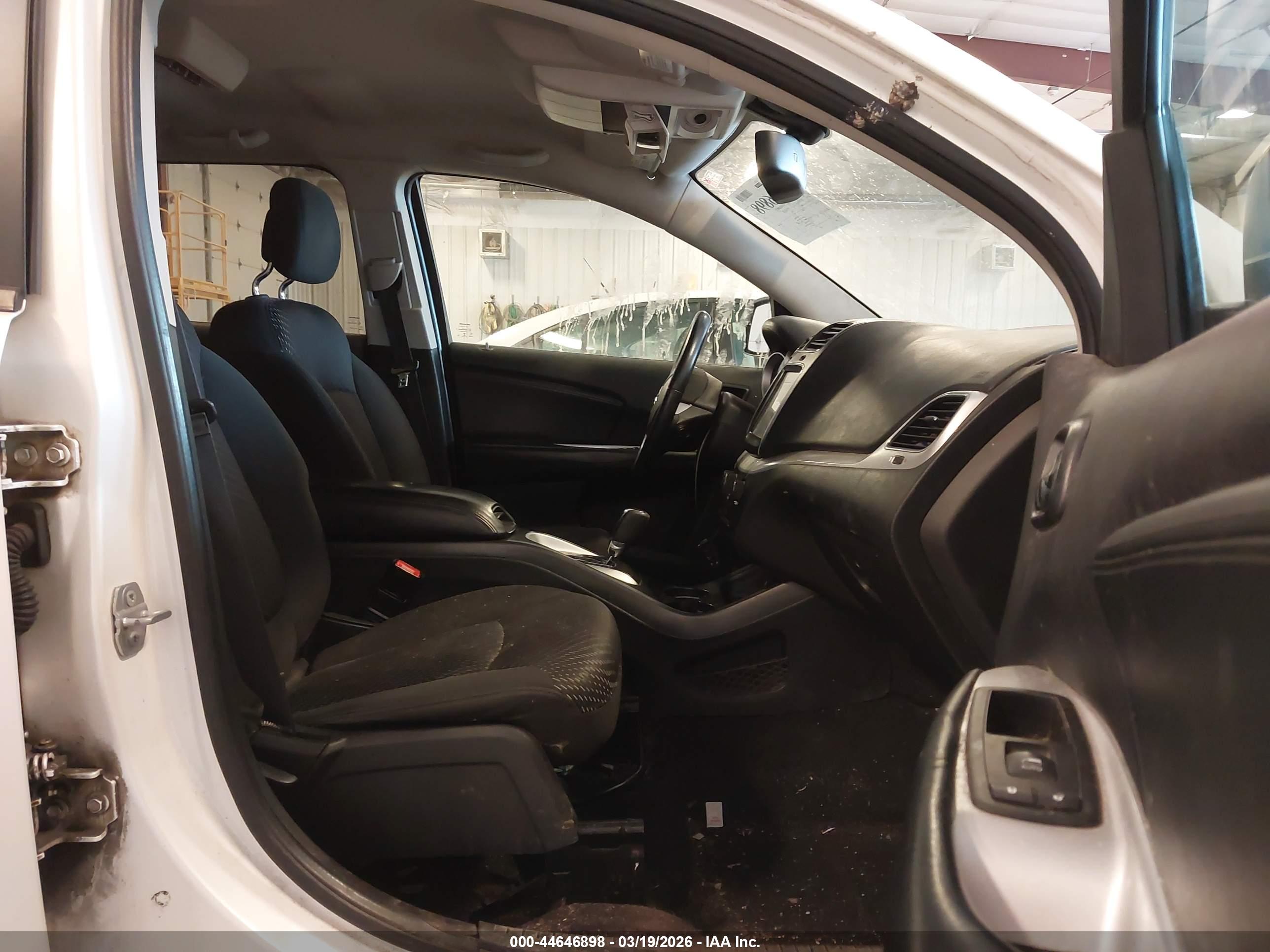 DODGE JOURNEY image 5