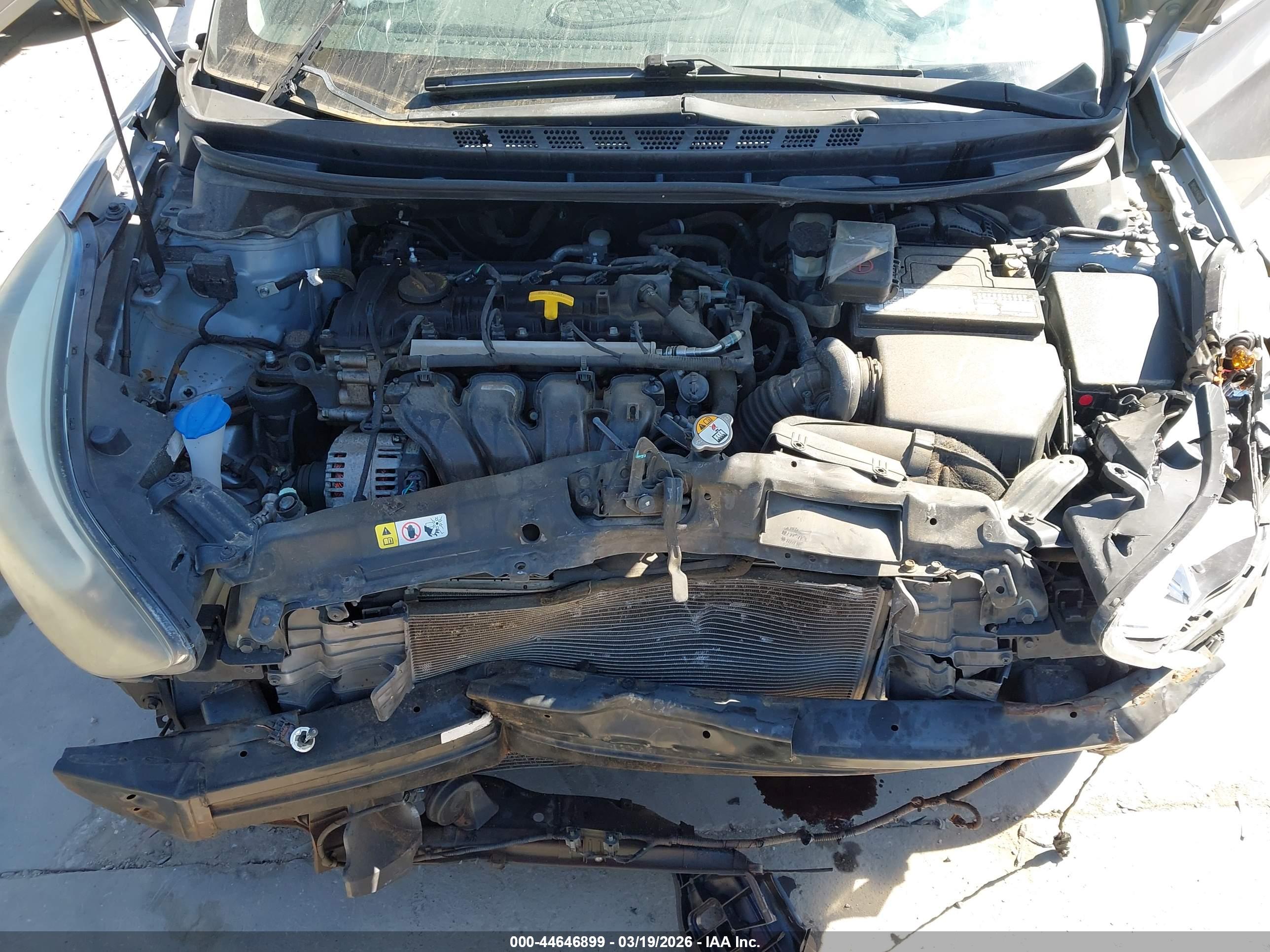 HYUNDAI ELANTRA image 10