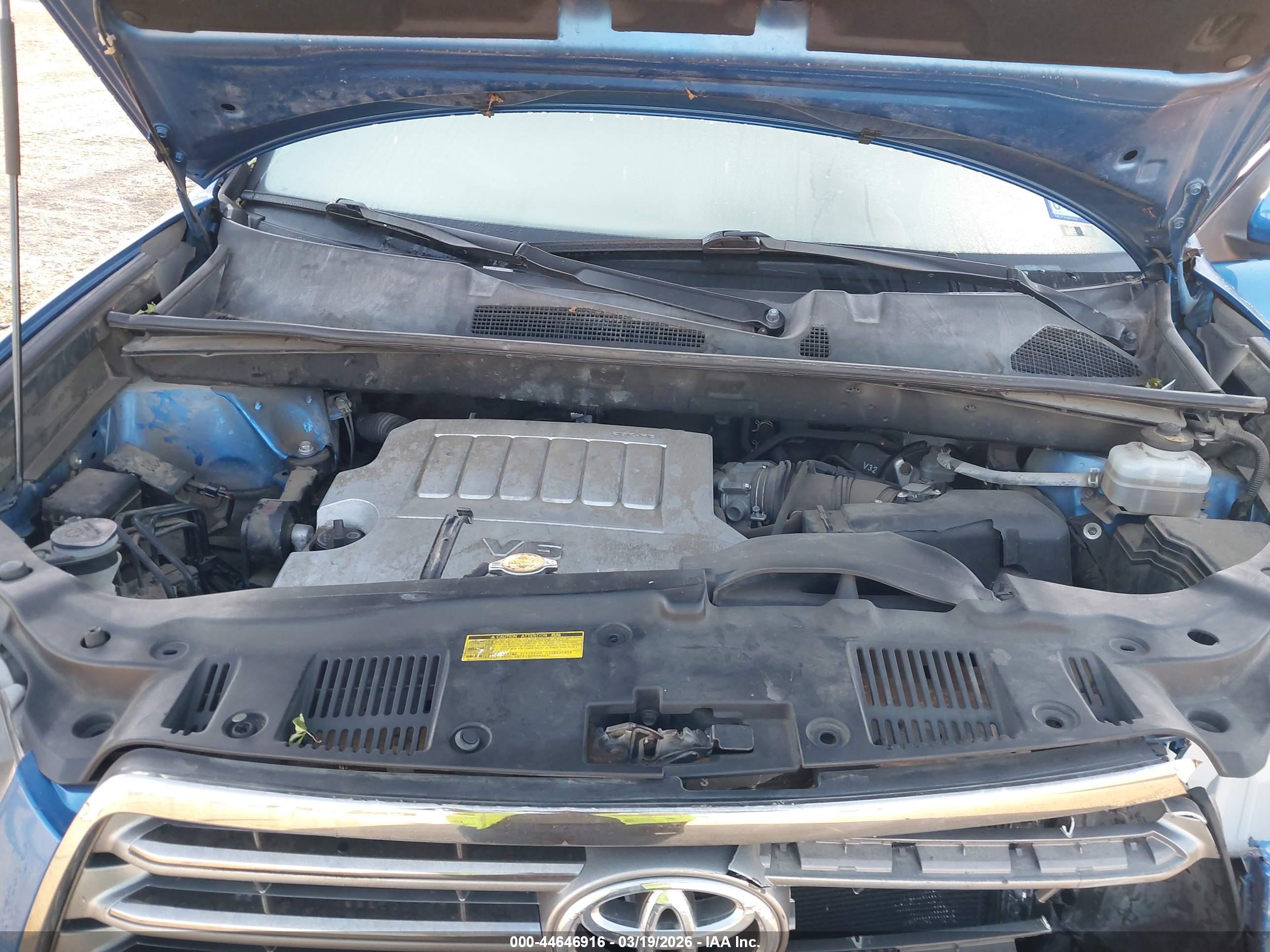 TOYOTA HIGHLANDER image 10