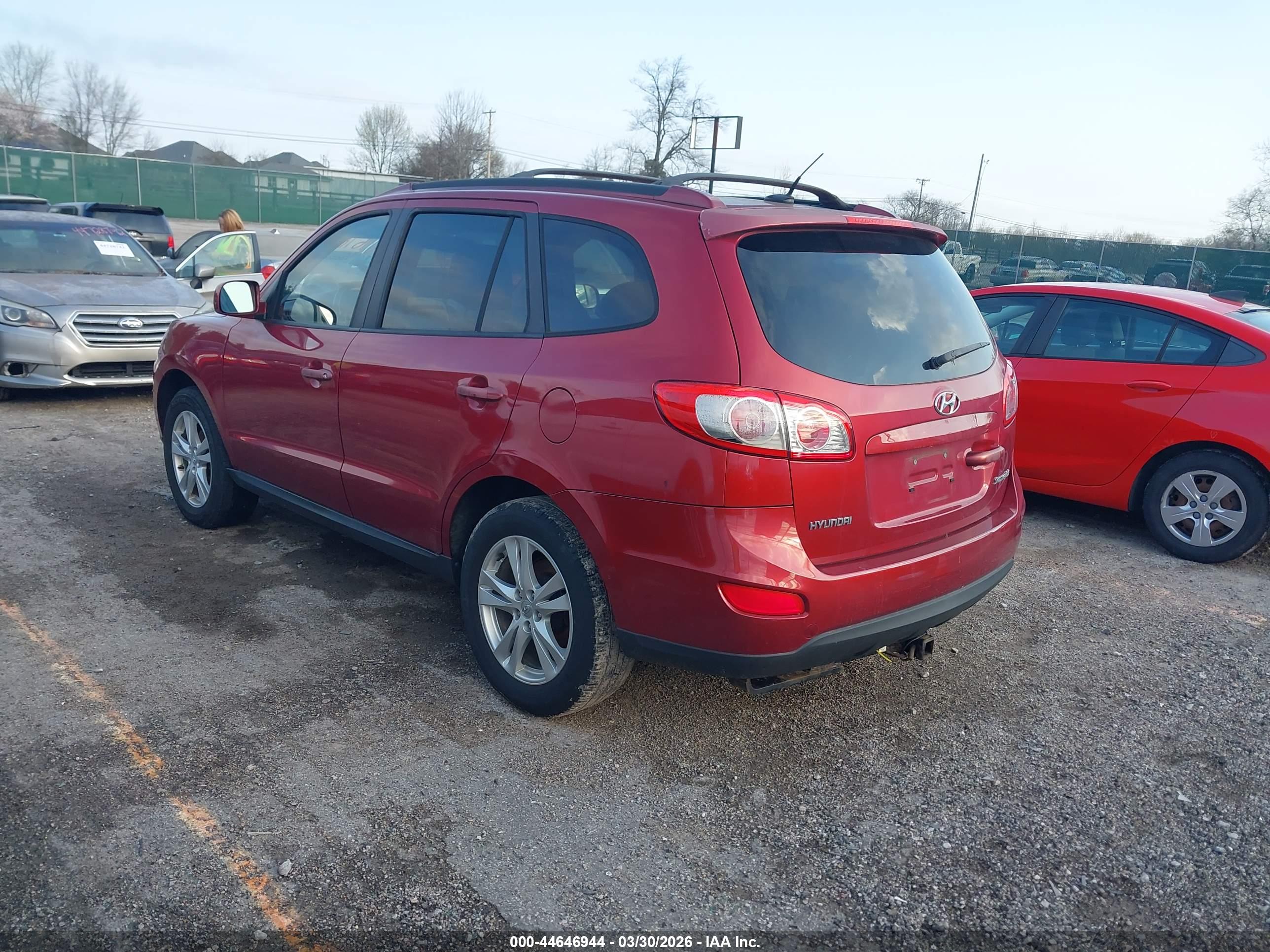 HYUNDAI SANTA image 3
