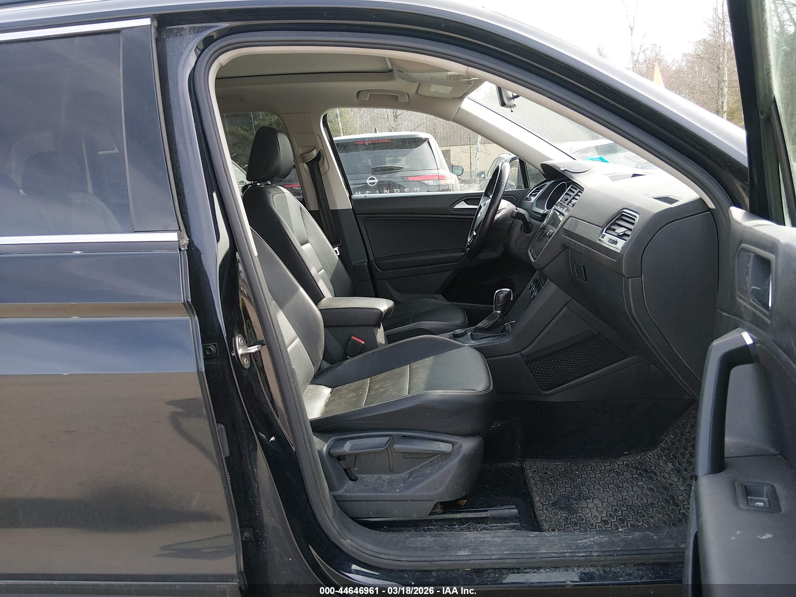 VOLKSWAGEN TIGUAN image 5