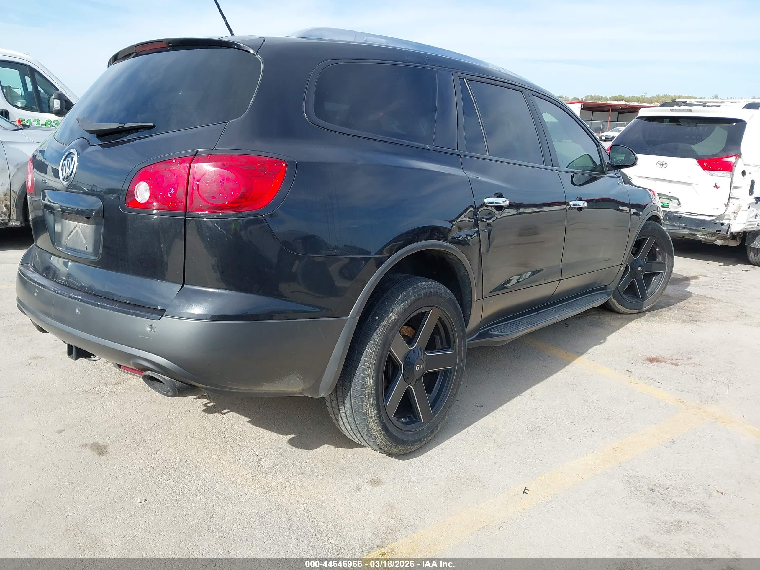 BUICK ENCLAVE image 4