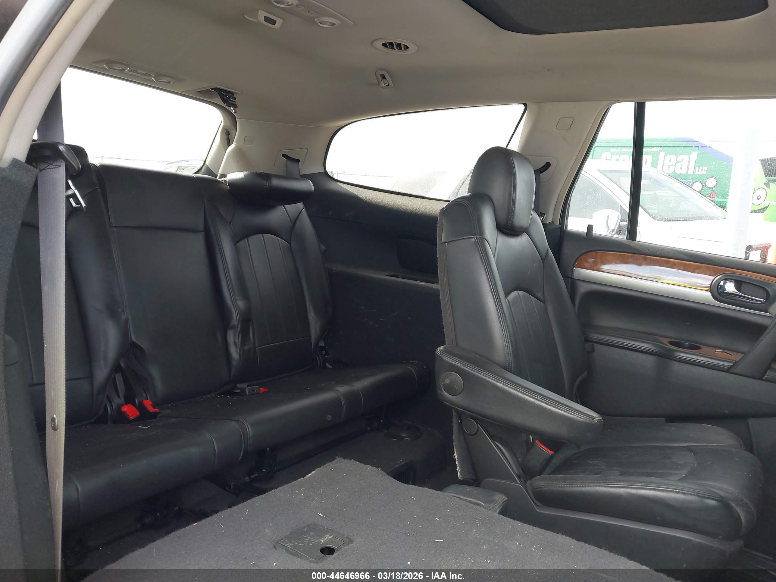 BUICK ENCLAVE image 8
