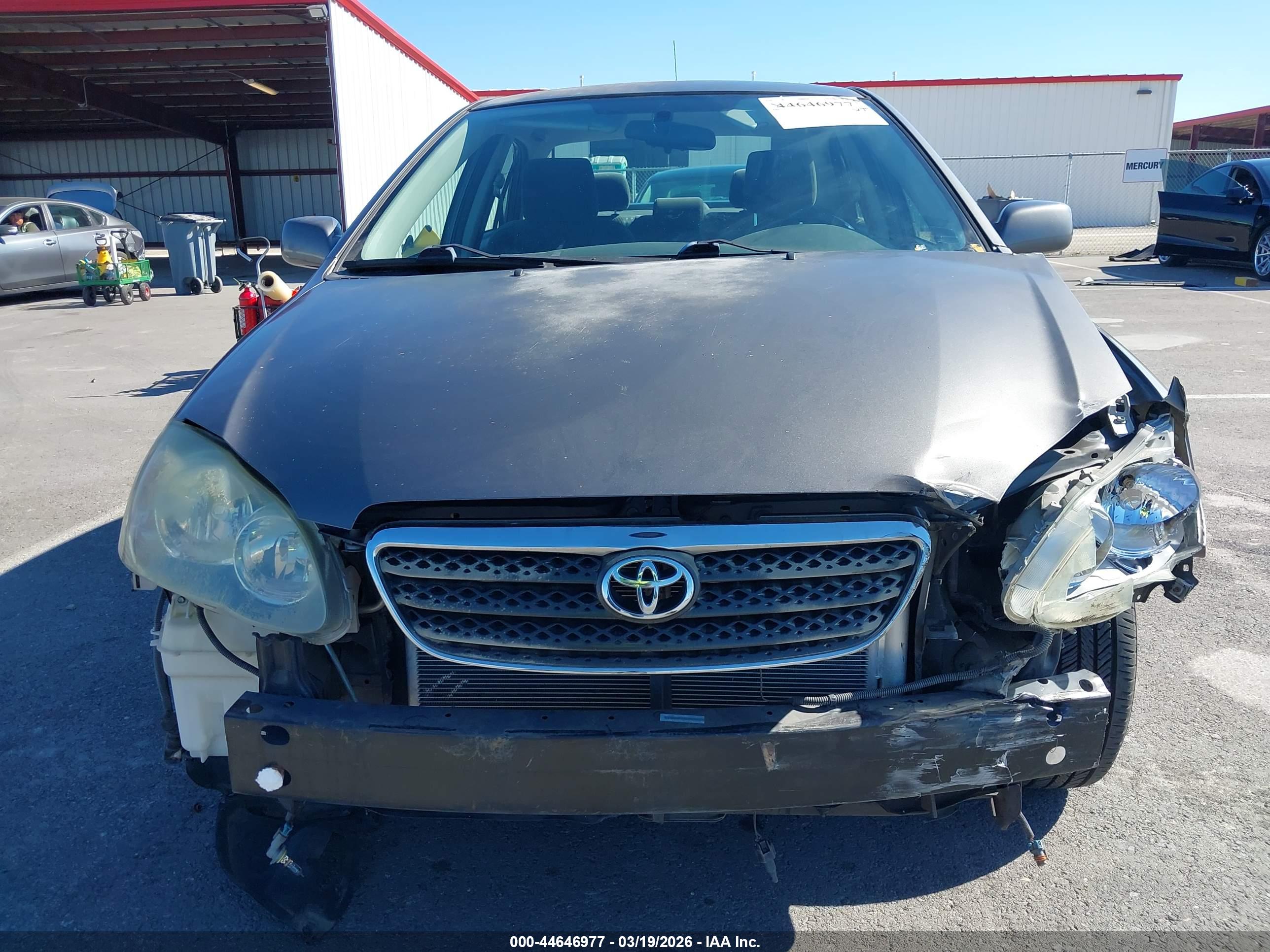 TOYOTA COROLLA image 6