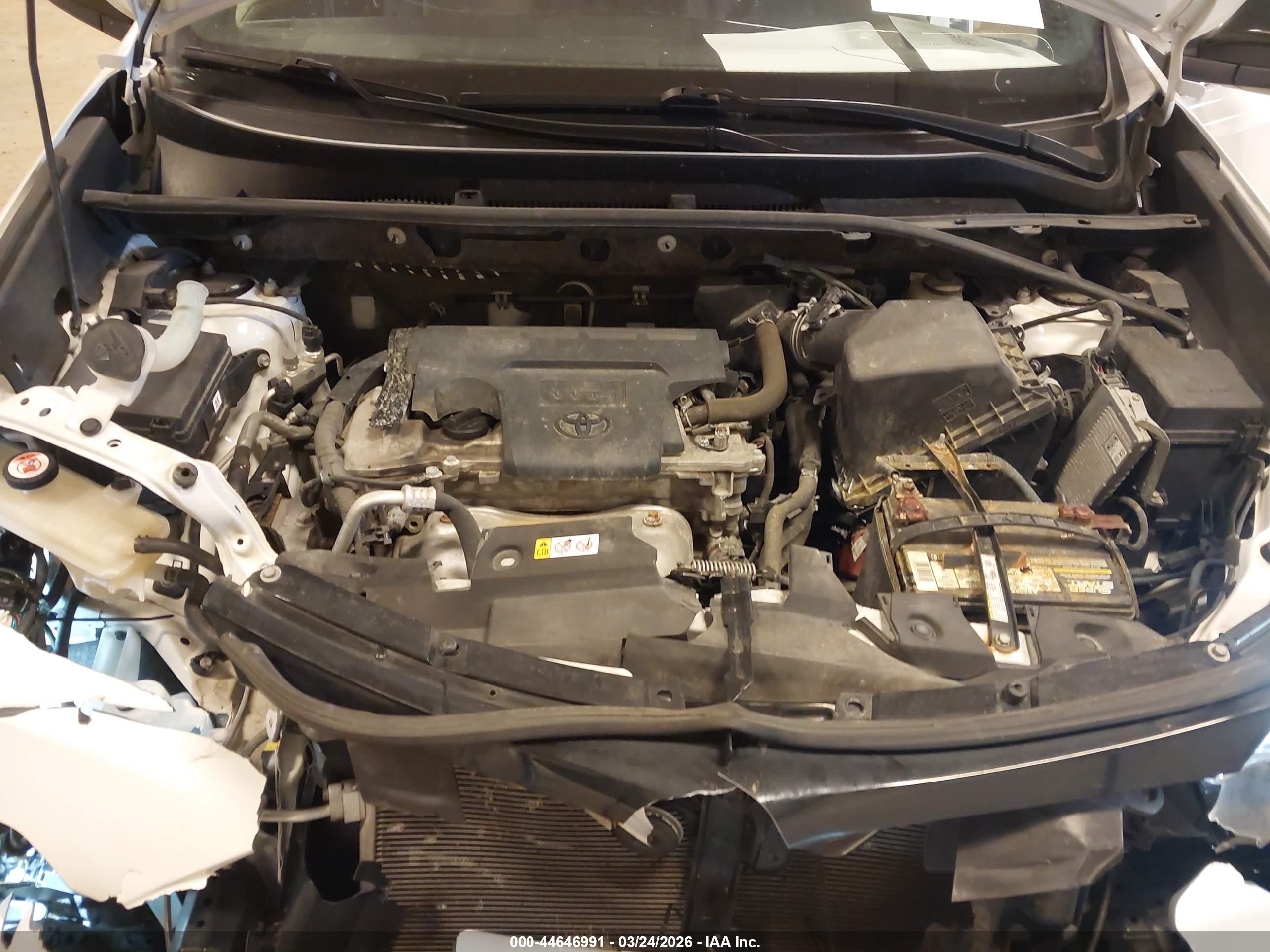 TOYOTA RAV4 image 10