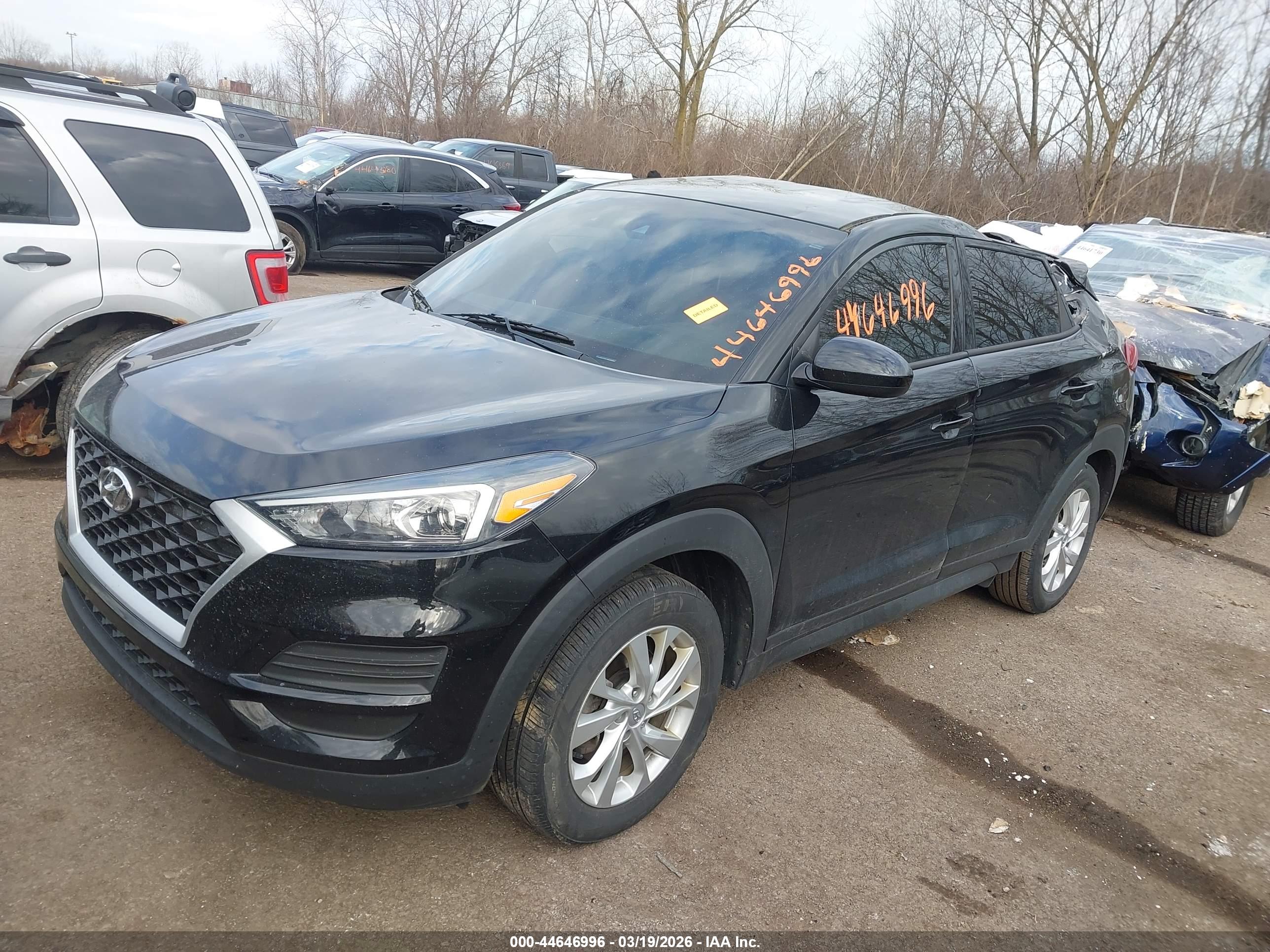 HYUNDAI TUCSON image 2