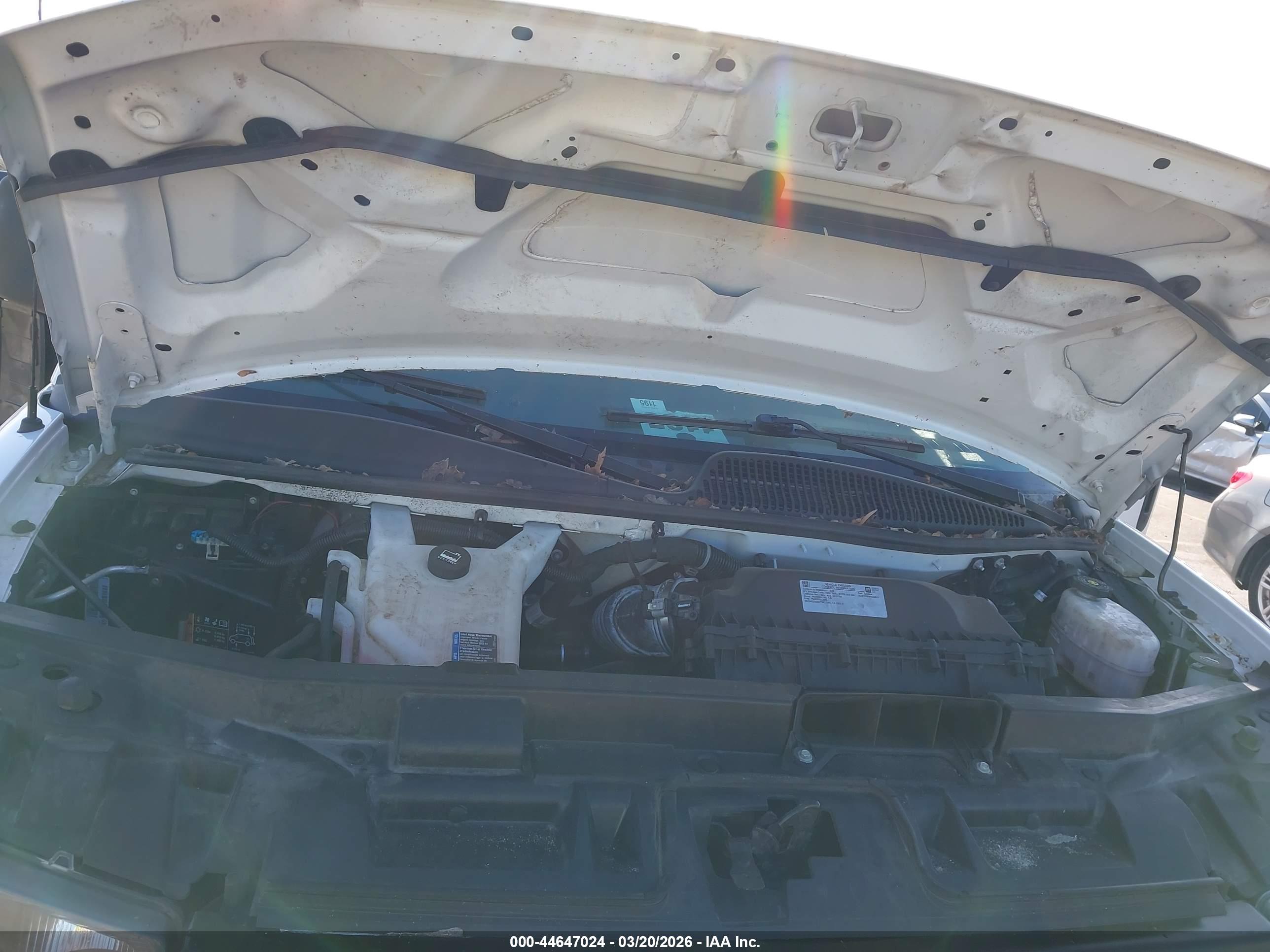 GMC SAVANA image 10