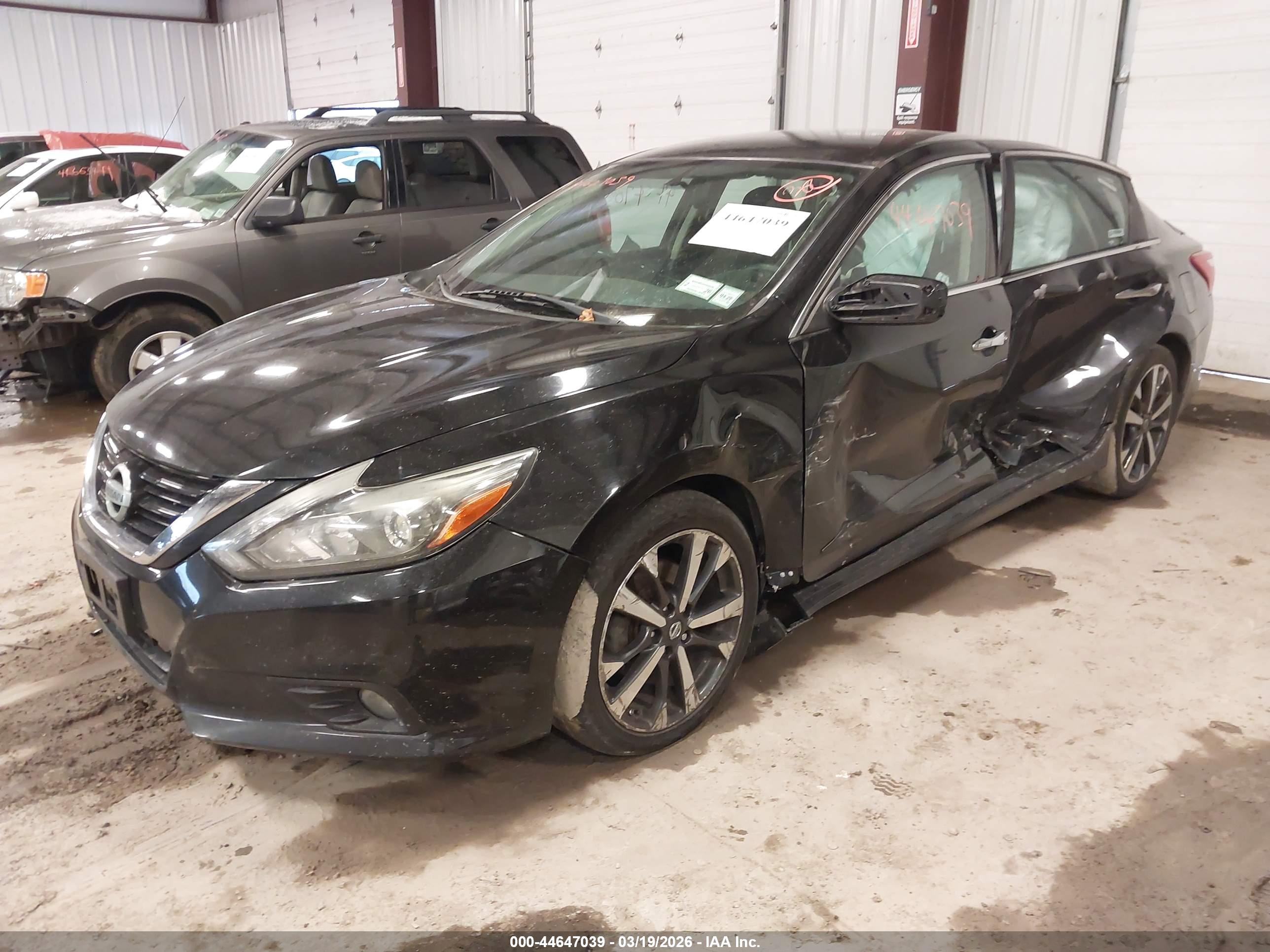 NISSAN ALTIMA image 2