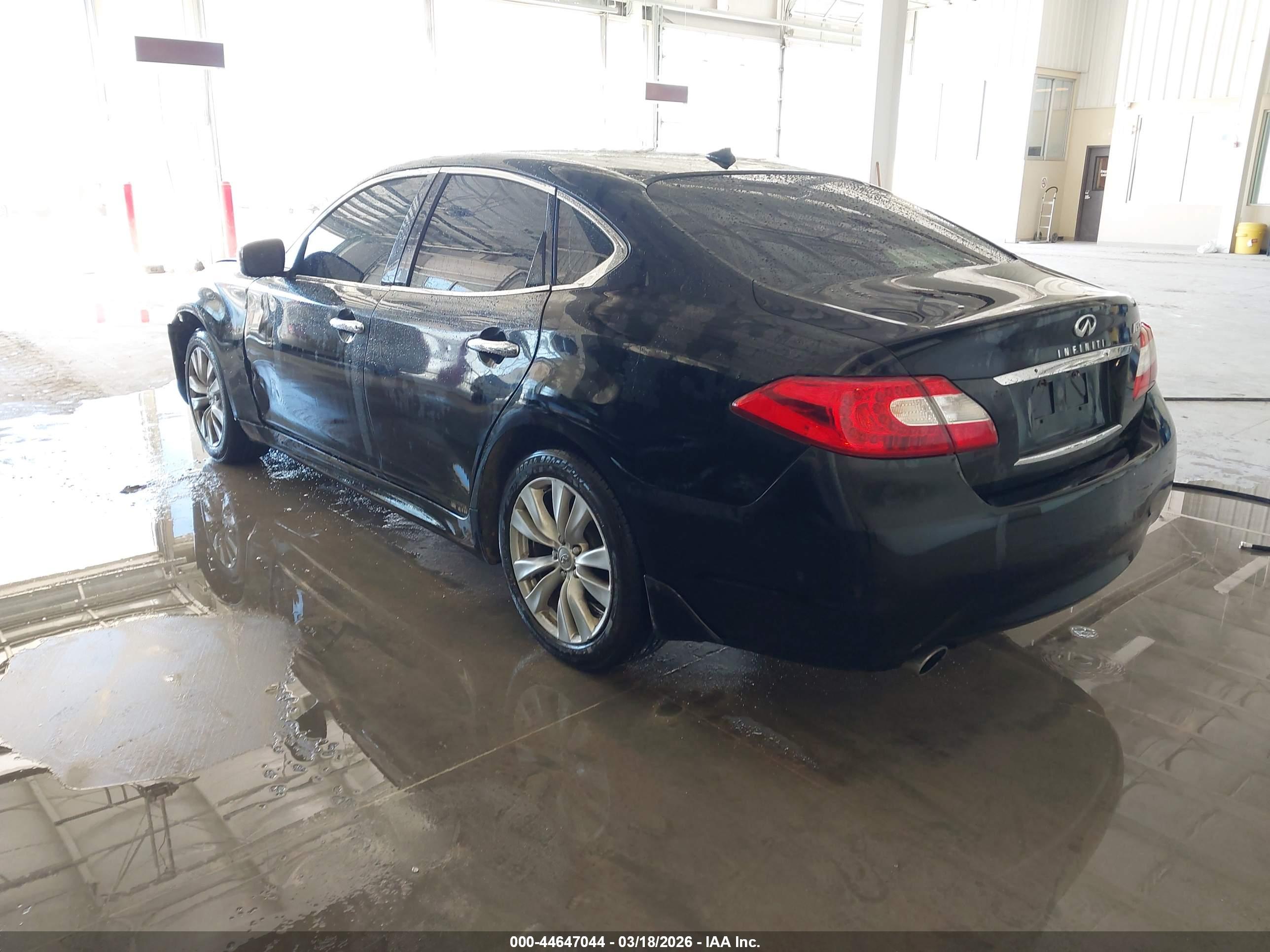 INFINITI M37X image 3