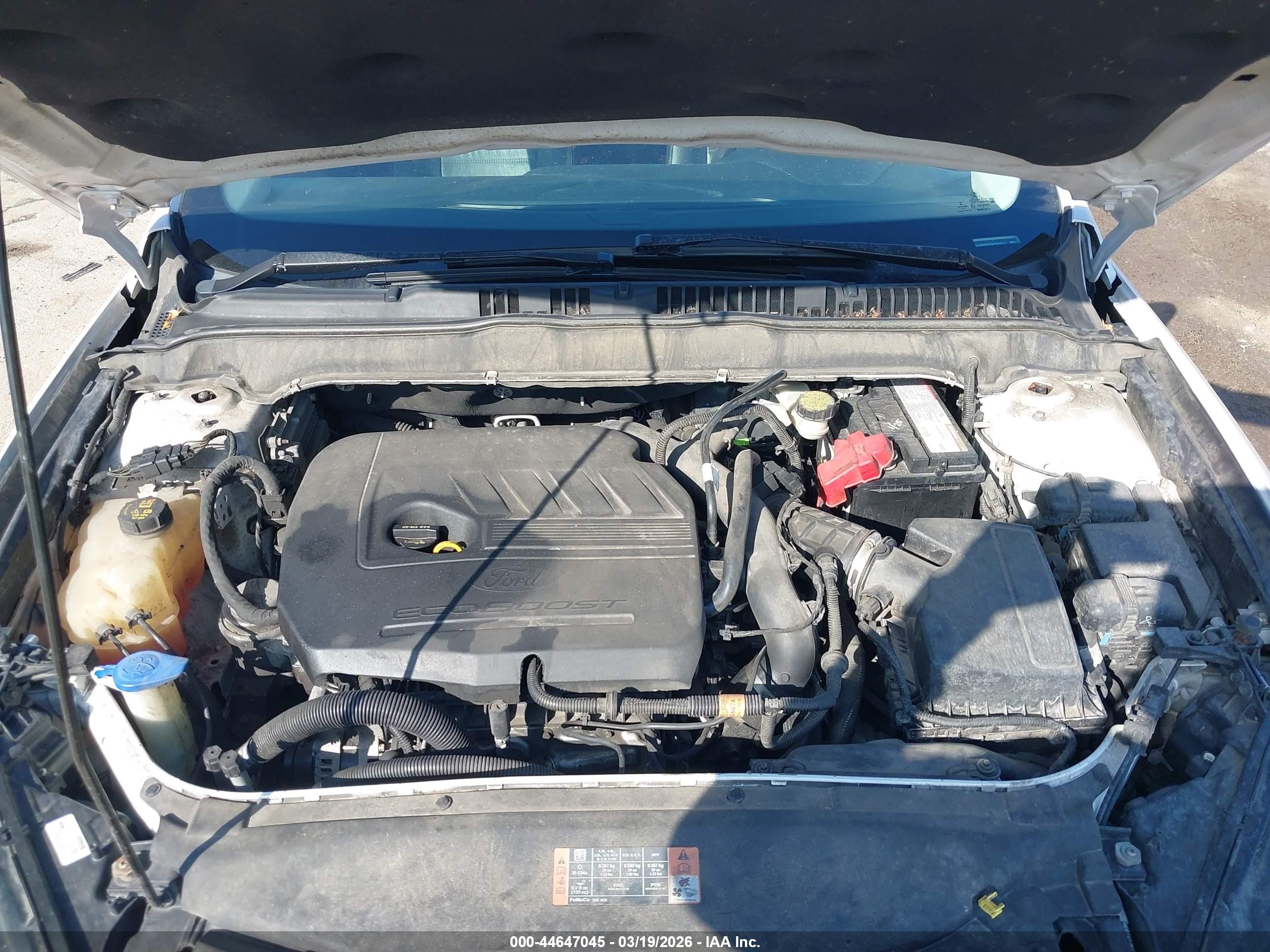 FORD FUSION image 10