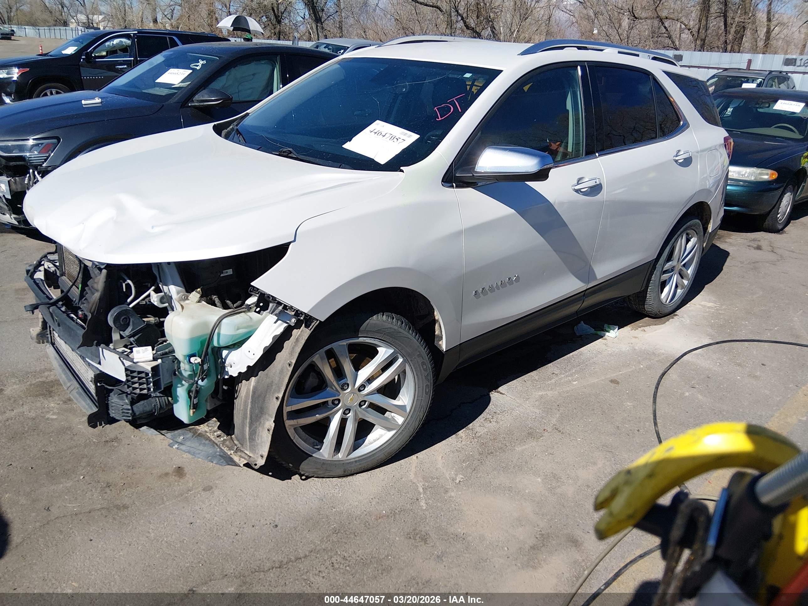 CHEVROLET EQUINOX image 2
