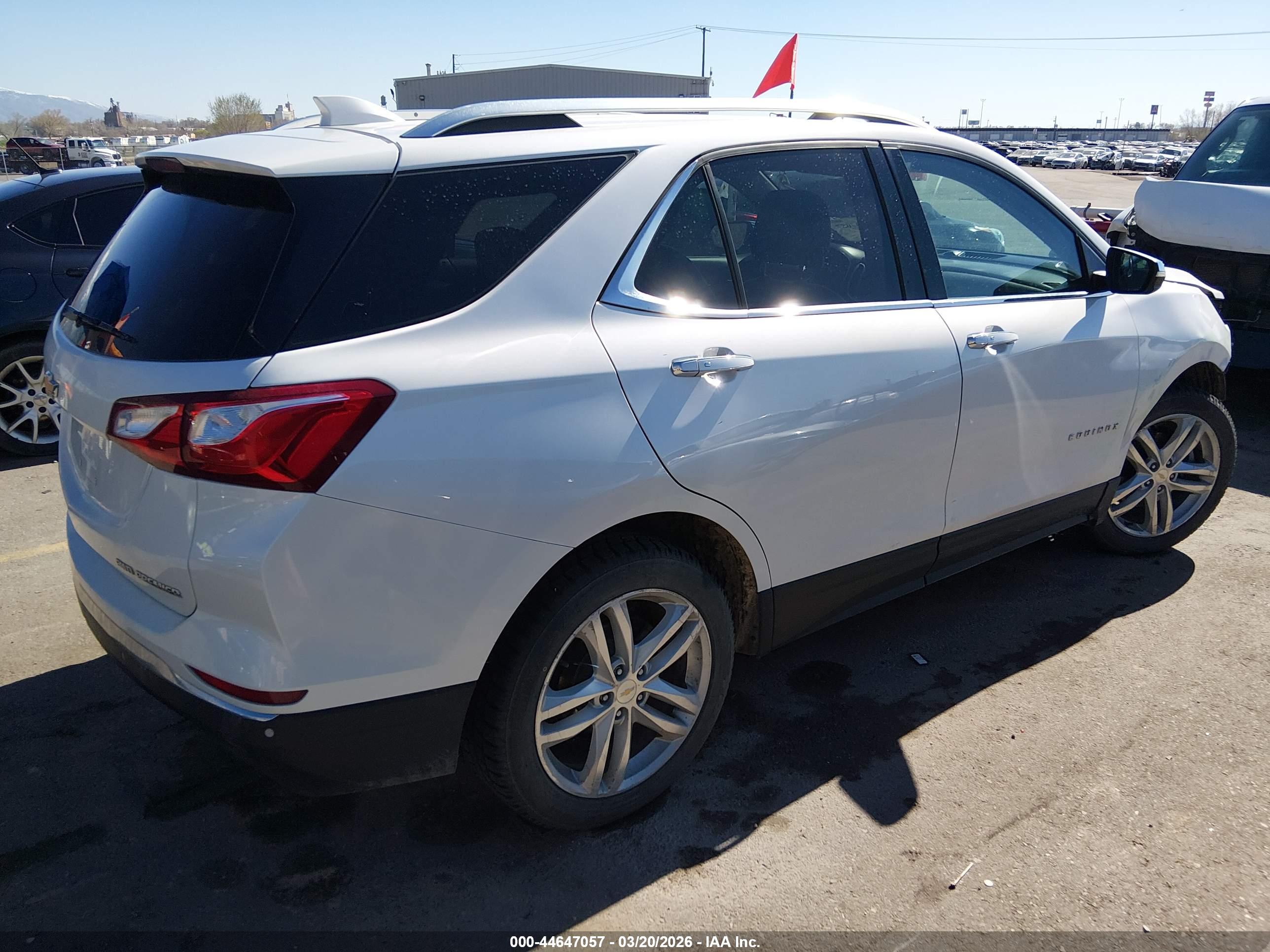 CHEVROLET EQUINOX image 4