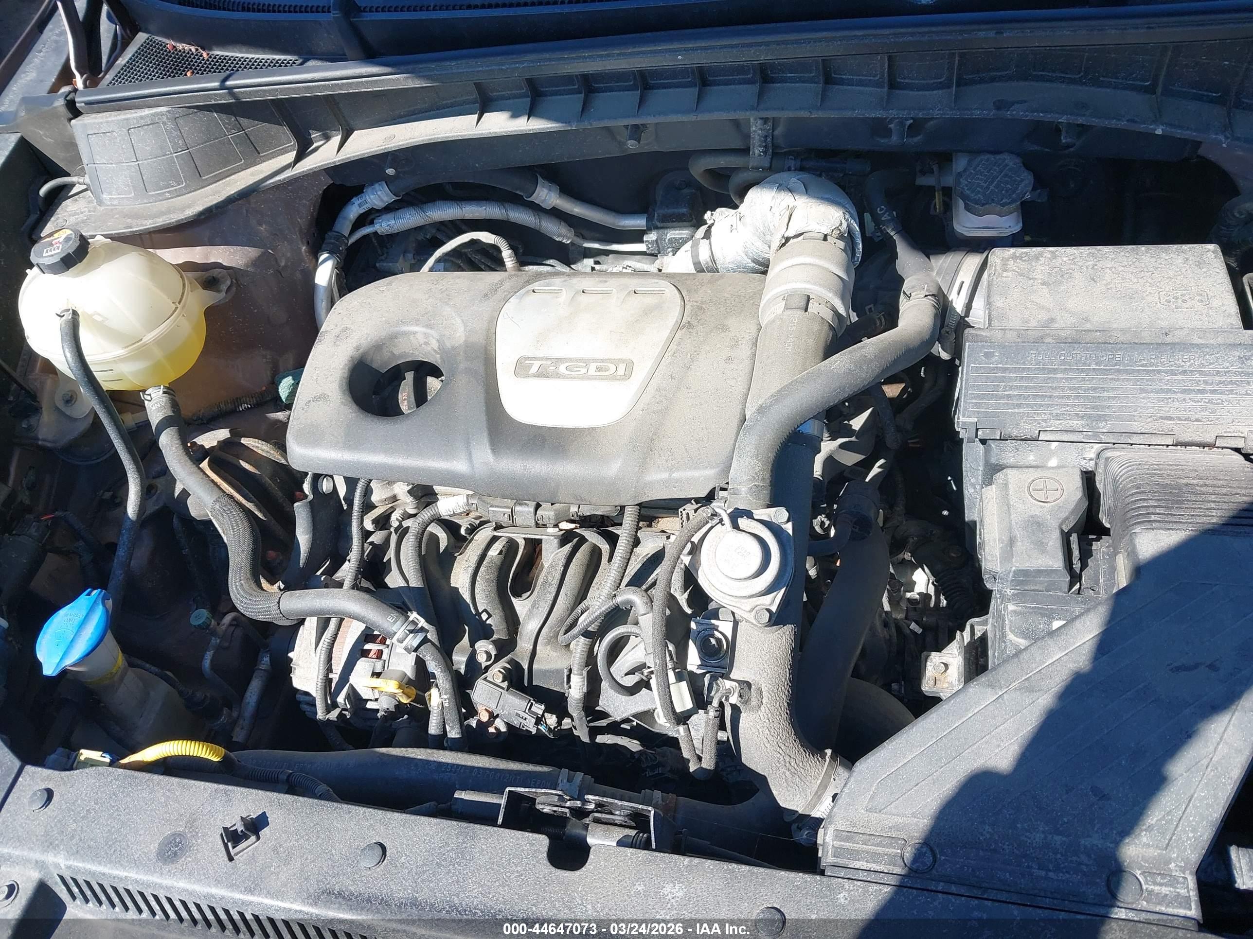 HYUNDAI TUCSON image 10