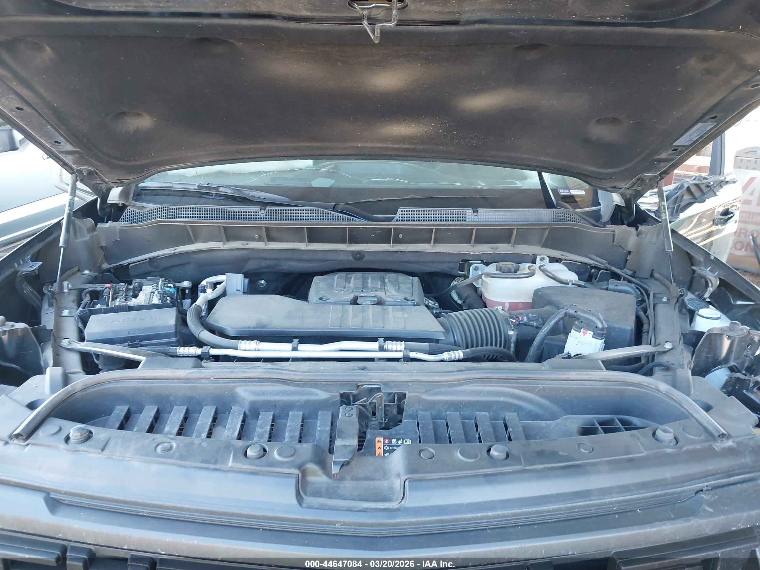 CHEVROLET SILVERADO image 10