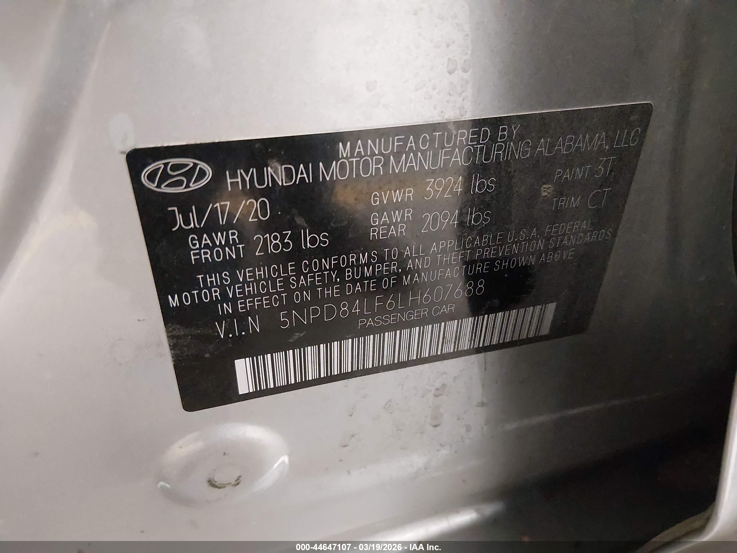 HYUNDAI ELANTRA image 9