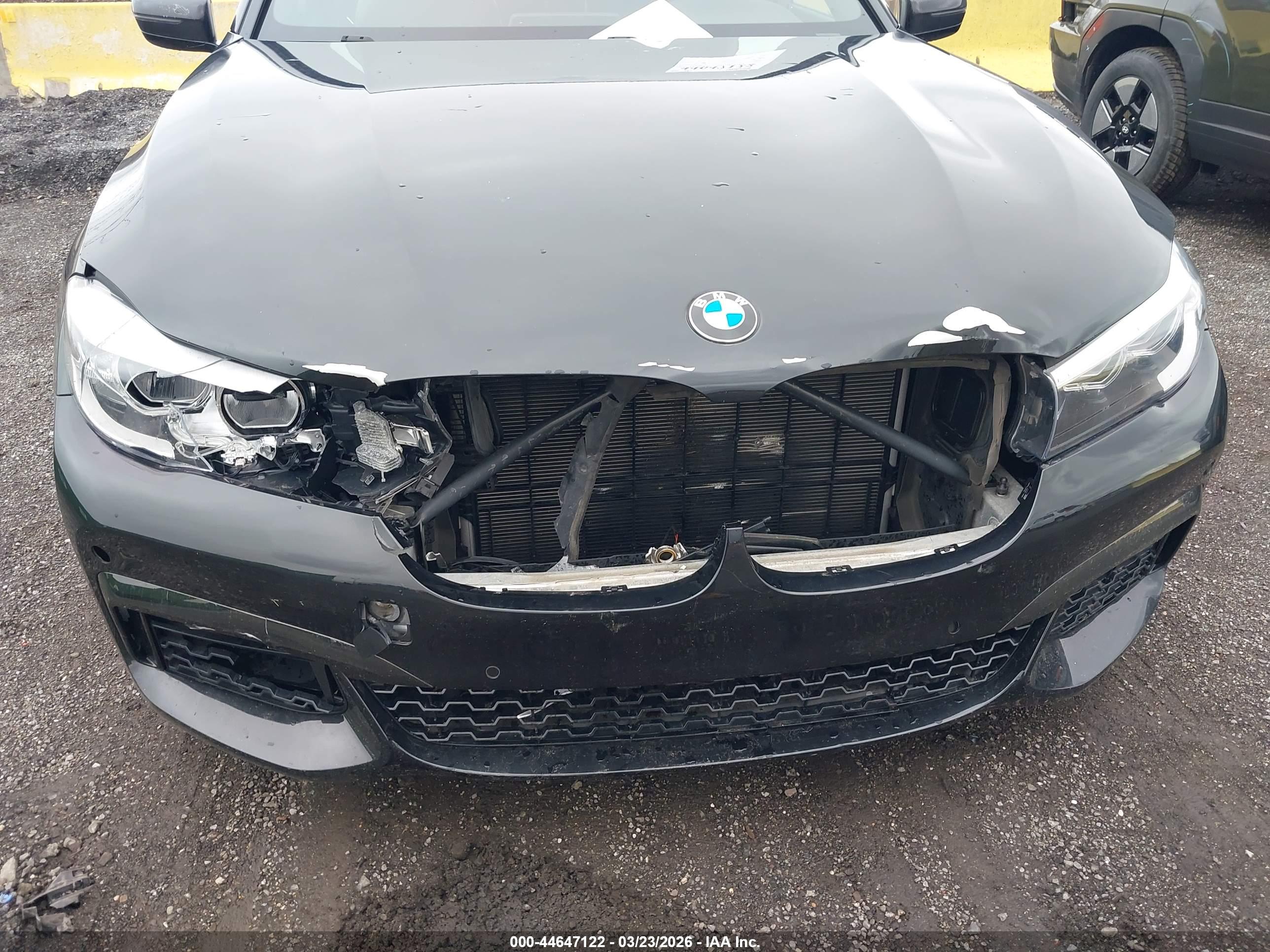 BMW 740I image 6