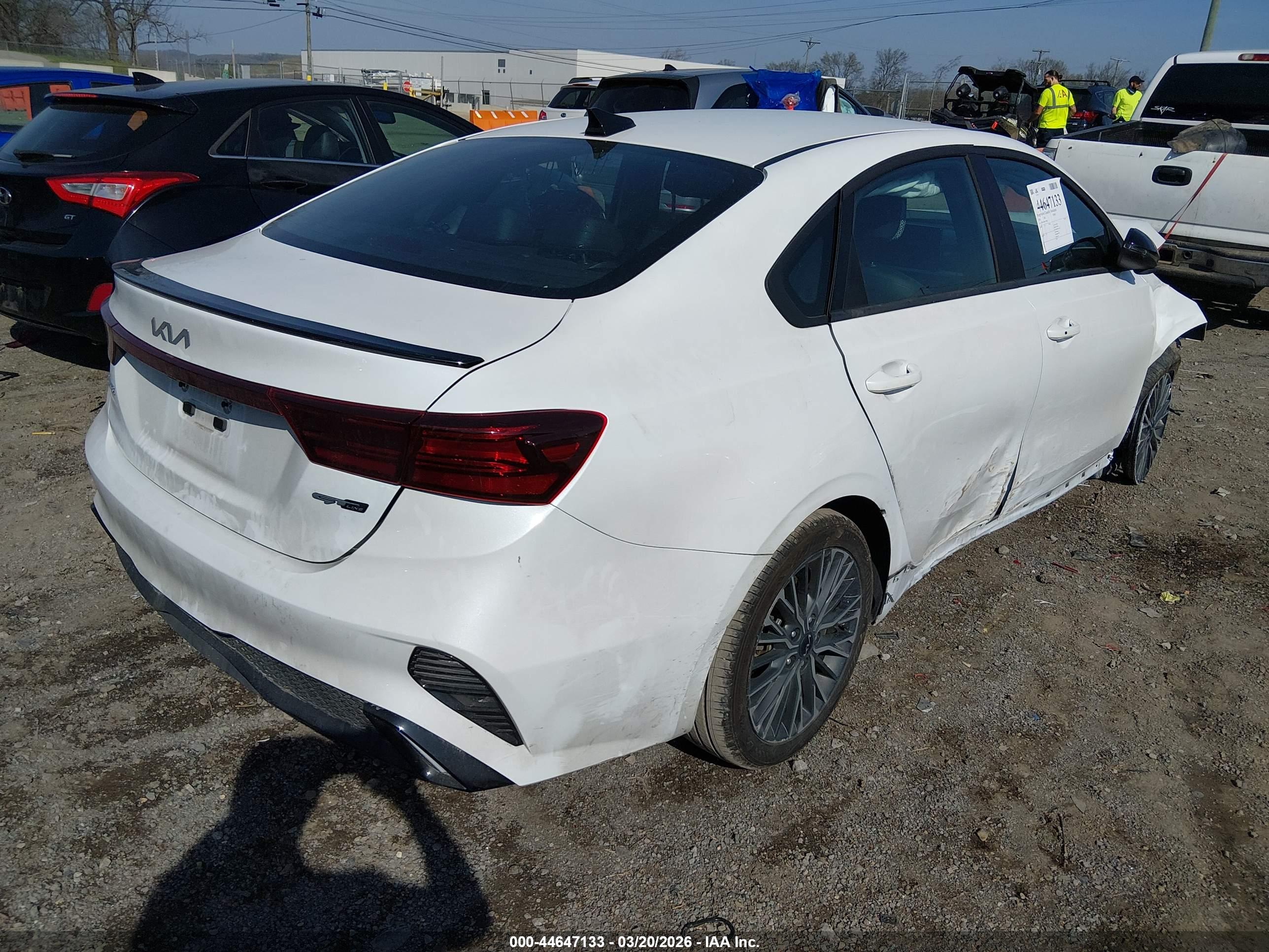 KIA FORTE image 4