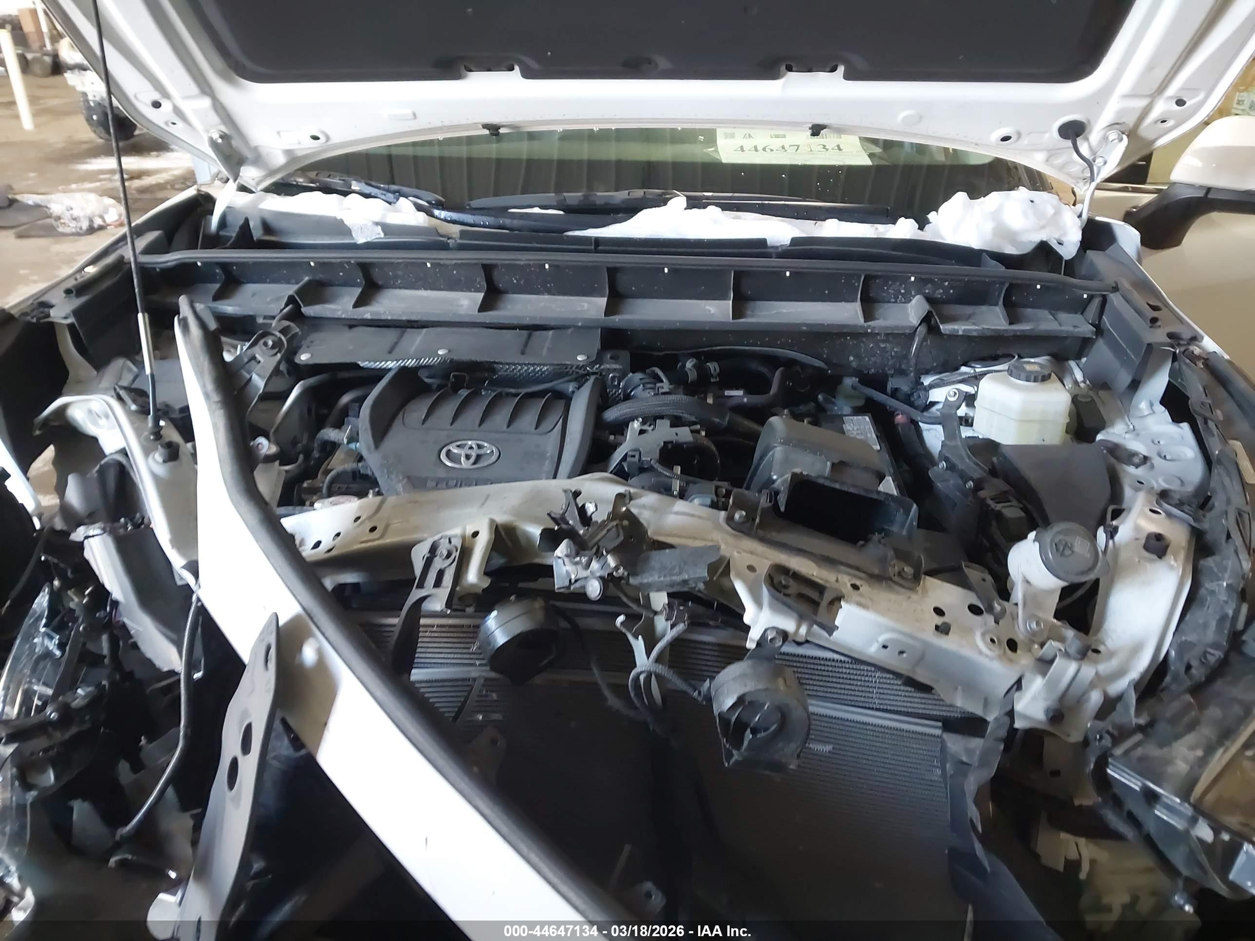 TOYOTA HIGHLANDER image 10
