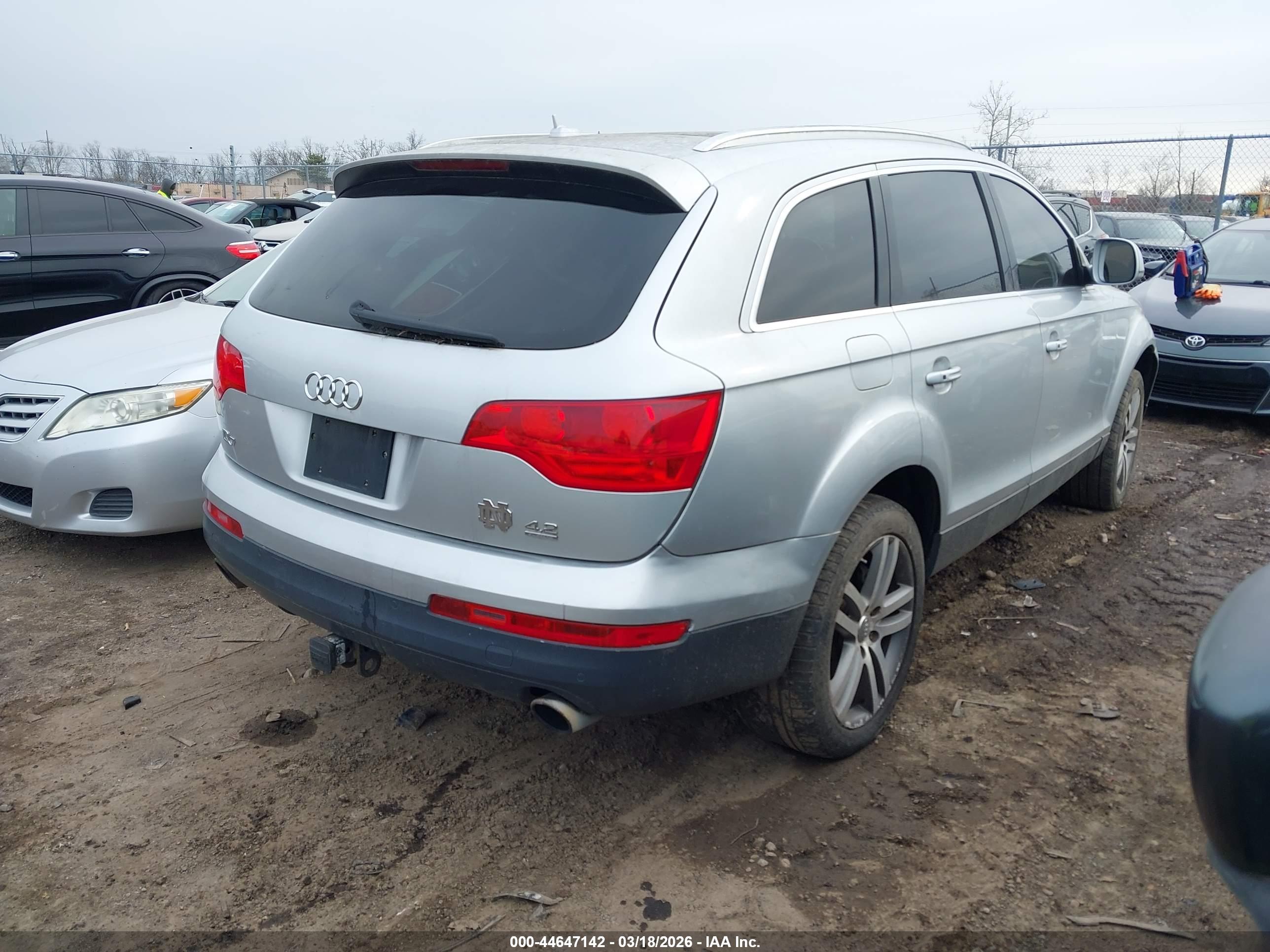 AUDI Q7 image 4